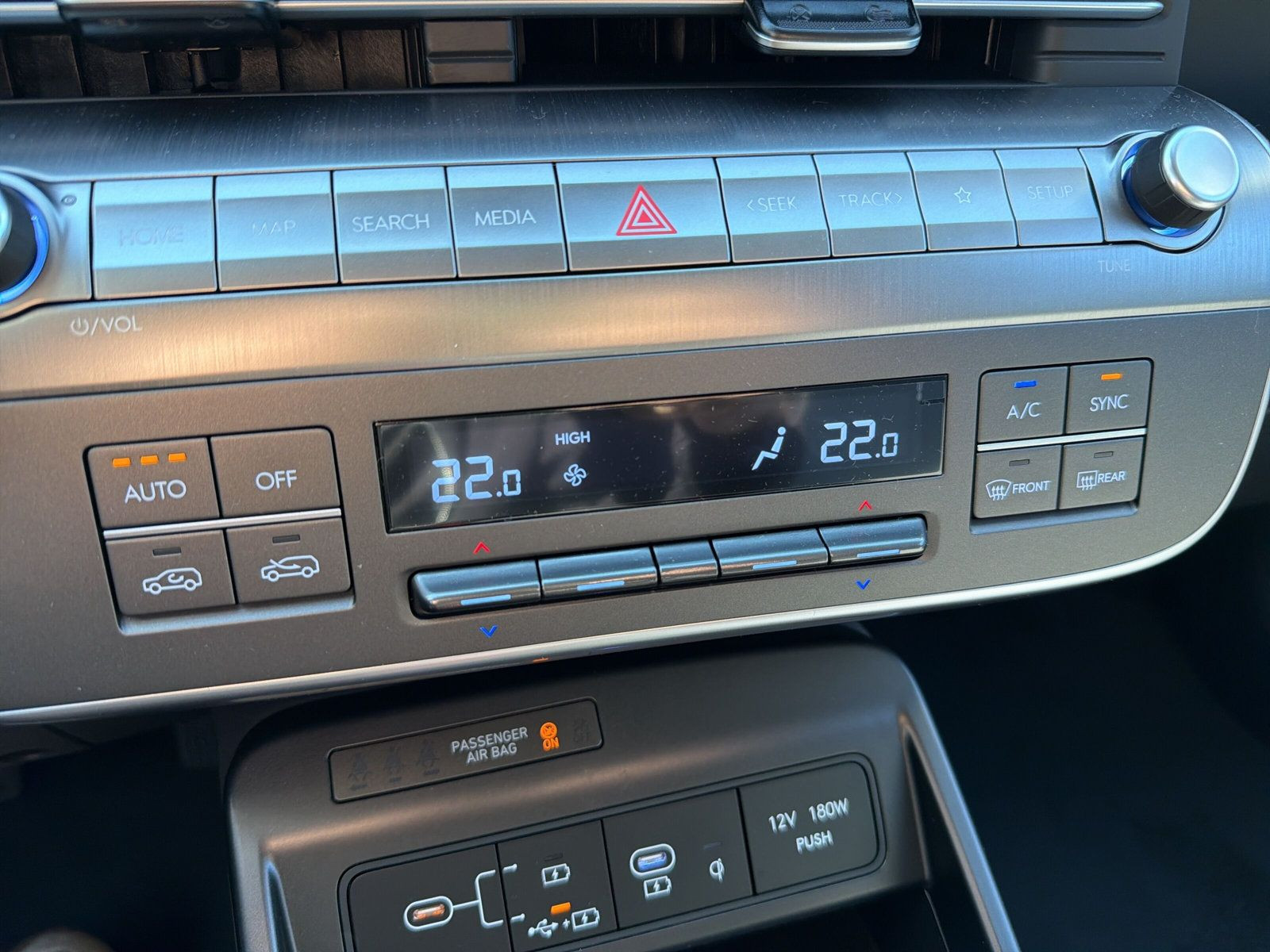 KONA SX2 MY26 1.6T-GDI DCT 2WD PRIME+GLAS-S+BOSE