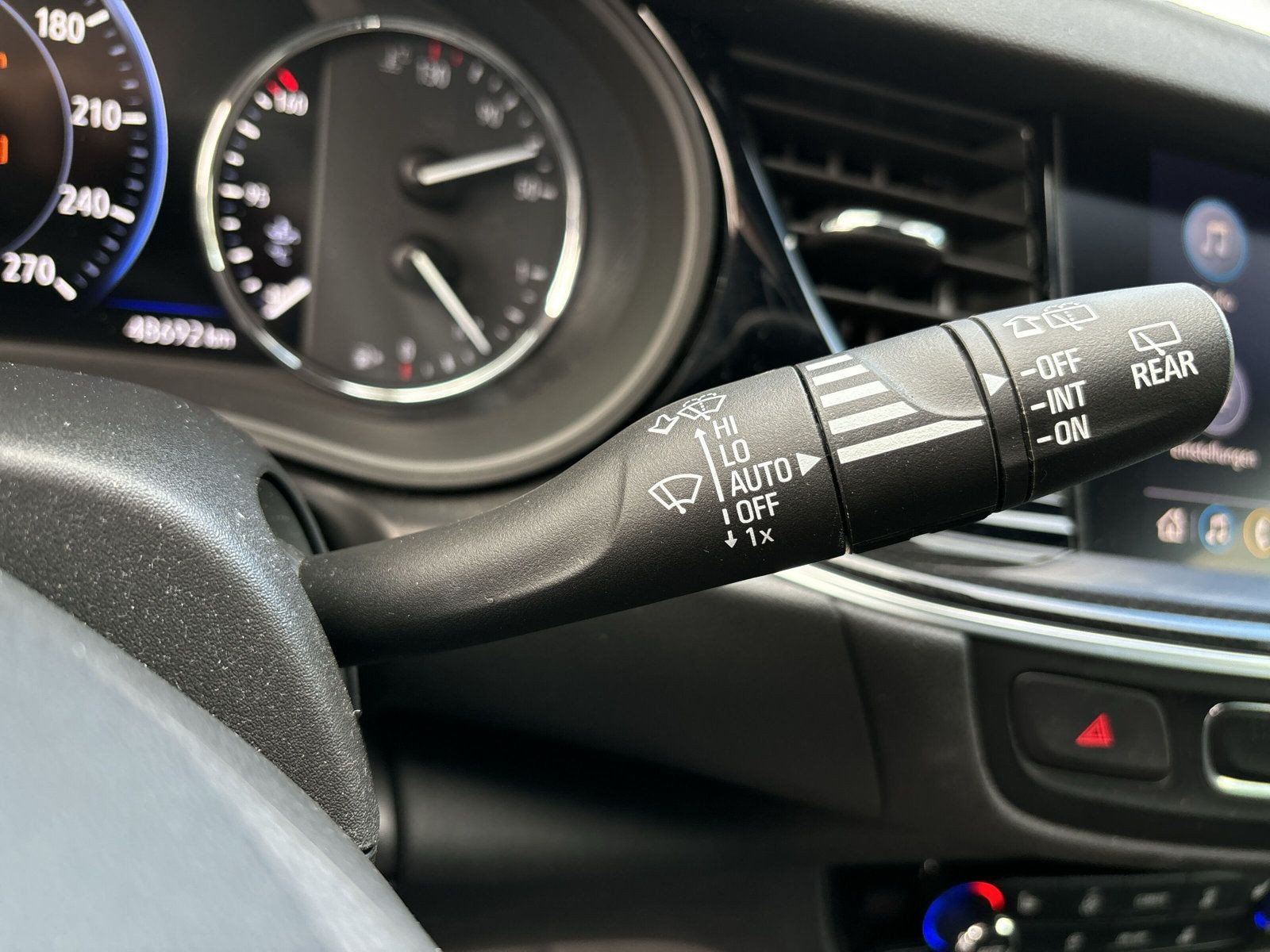 Insignia B ST Elegance +ALLWETTER+PDC+KAMERA+LED
