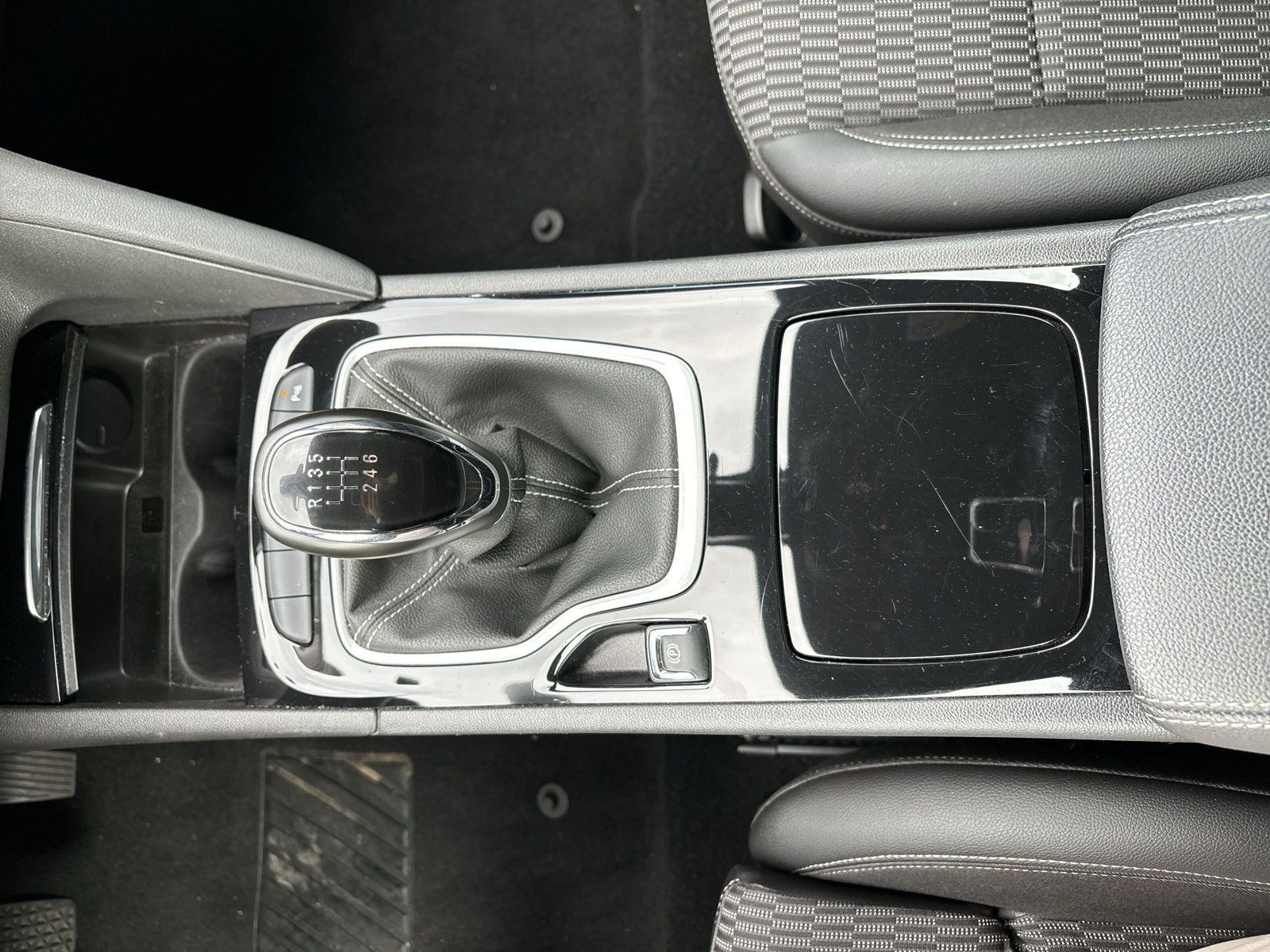 Insignia B ST Elegance +ALLWETTER+PDC+KAMERA+LED