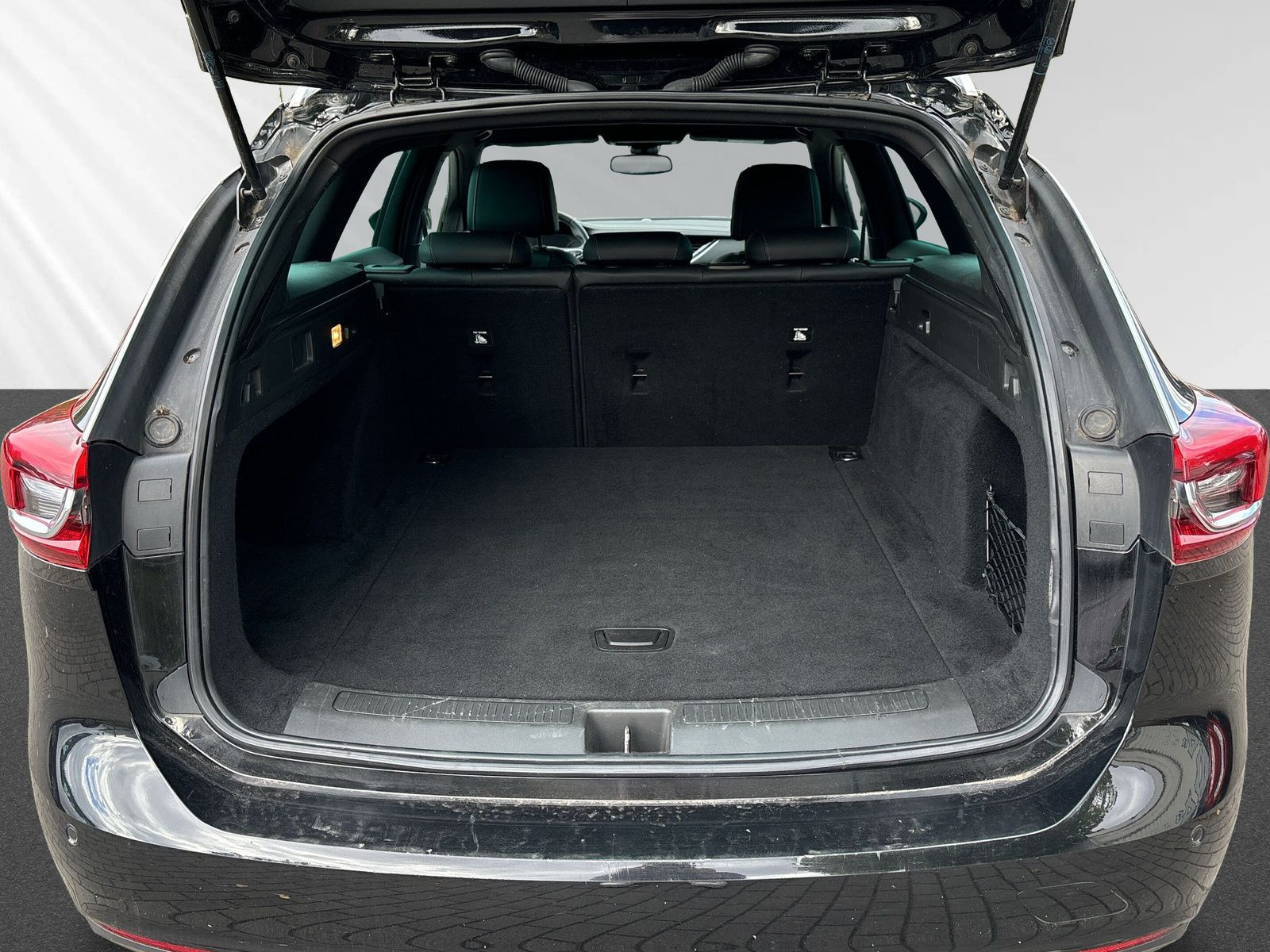 Insignia B ST Elegance +ALLWETTER+PDC+KAMERA+LED
