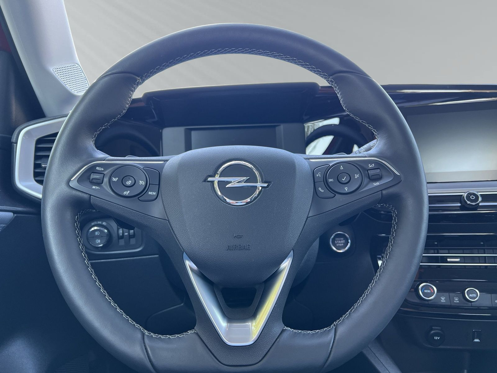 Mokka Elegance 130PS+NAVI+KAMERA+SITZHEIZ+PDC+++