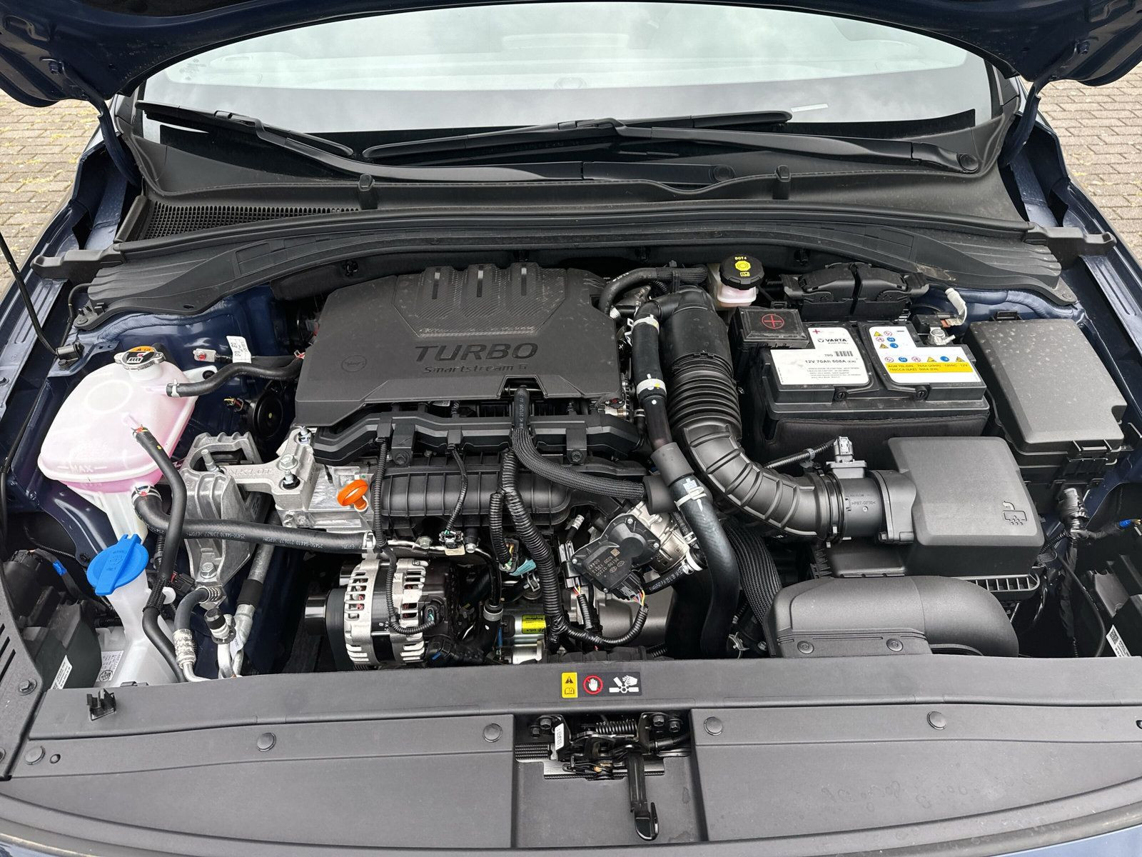 i30 MY25 5T 1.0 T-GDi MT ADVANTAGE +NAVI+LED+SHZ