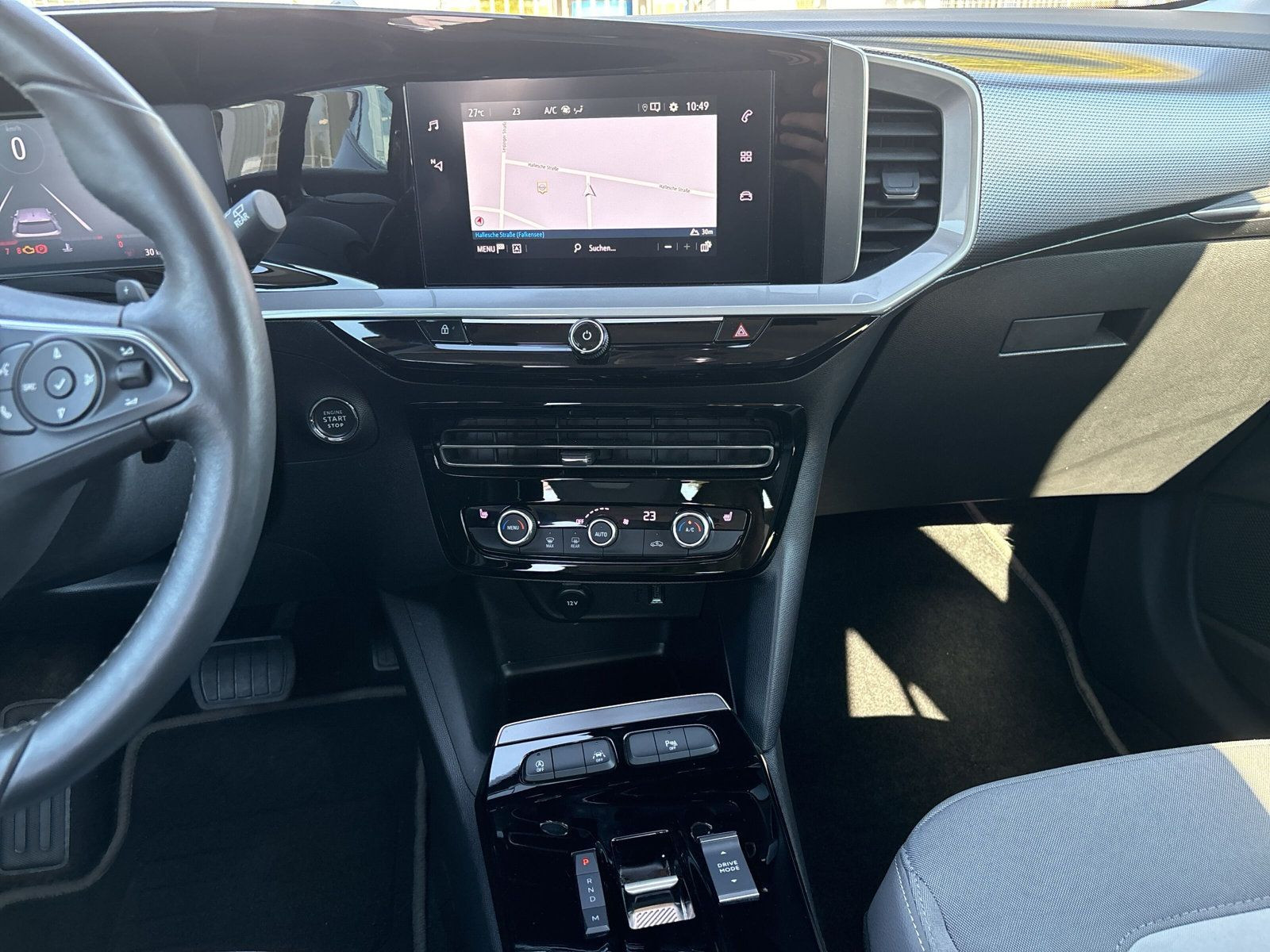 Mokka Elegance 130PS+NAVI+KAMERA+SITZHEIZ+PDC+++
