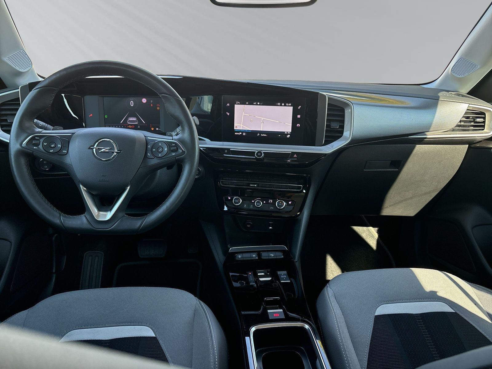 Mokka Elegance 130PS+NAVI+KAMERA+SITZHEIZ+PDC+++