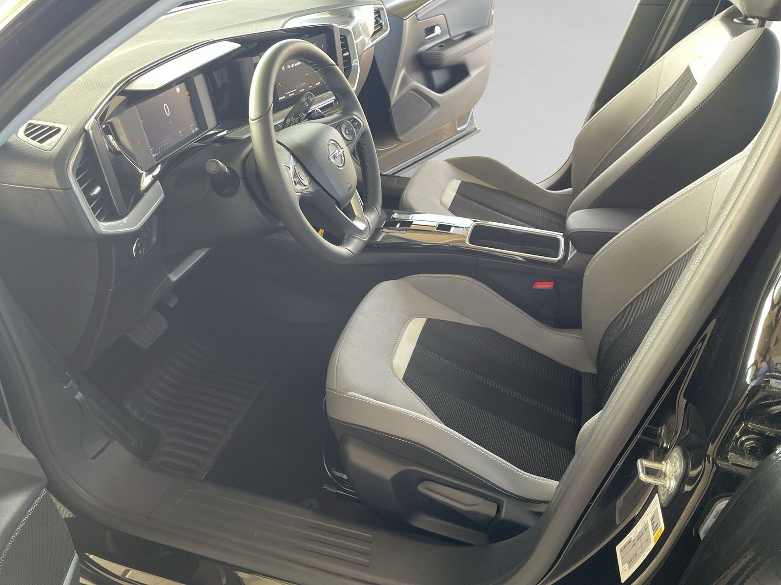 MOKKA 1.2 AT8 ELEGANCE NAVI+KAMERA+PDC+SHZ+LED+