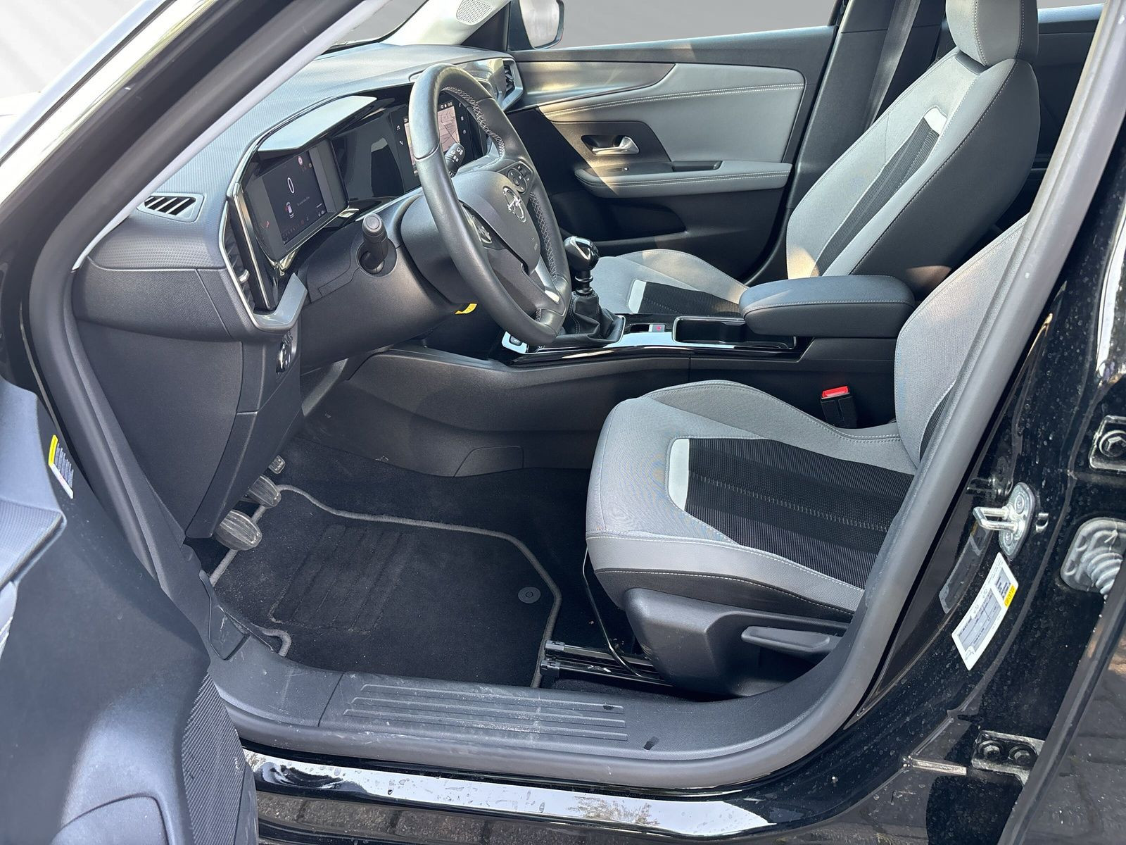 Mokka Elegance 100PS+NAVI+KAMERA+SITZHEIZ+PDC+++