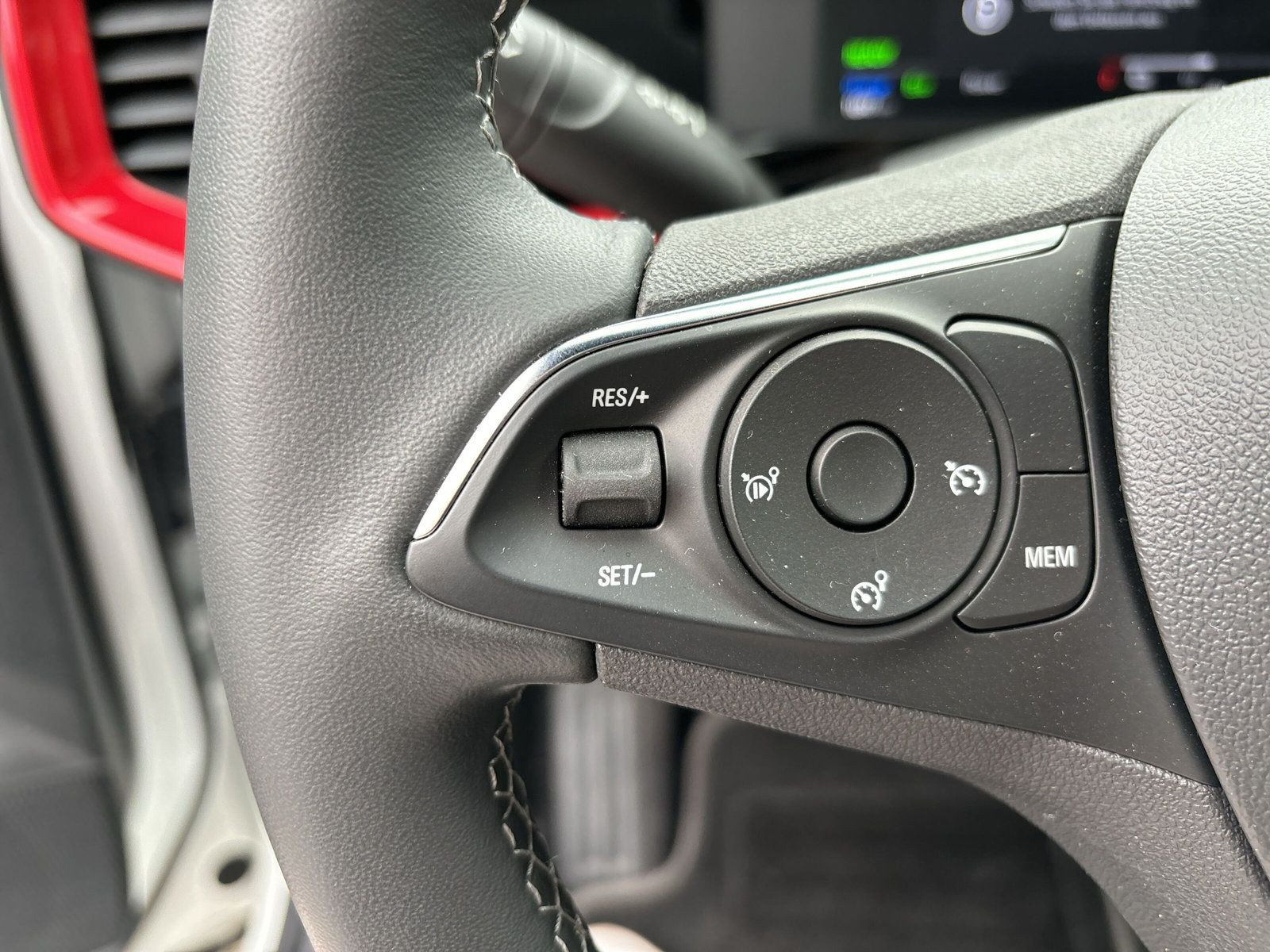 Mokka-e Gs 136PS+SITZHEIZ+KAMERA+PDC+KEYLES