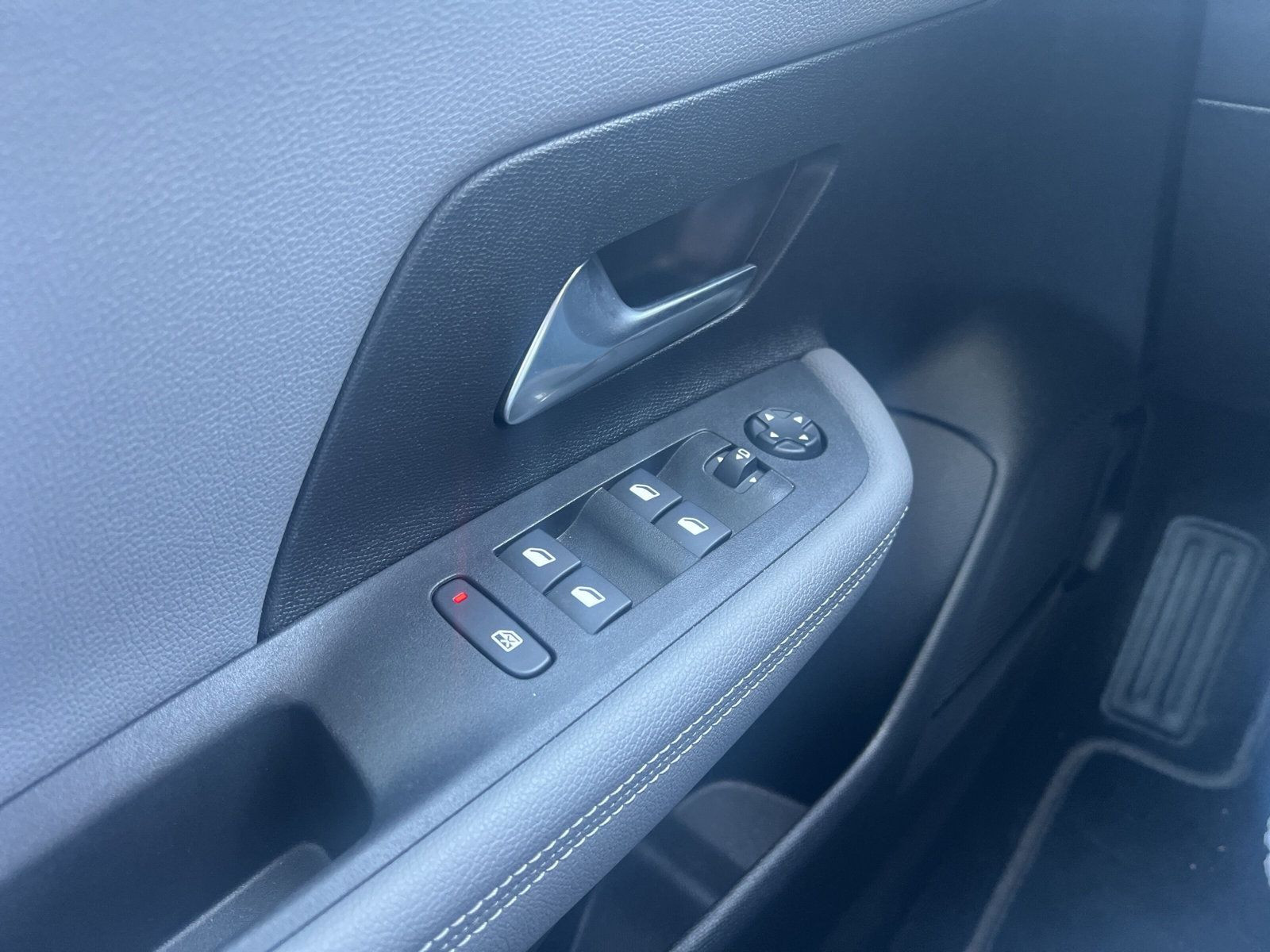 Mokka Elegance 1.2 +NAVI+KAMERA+SITZHEIZ+PDC+++