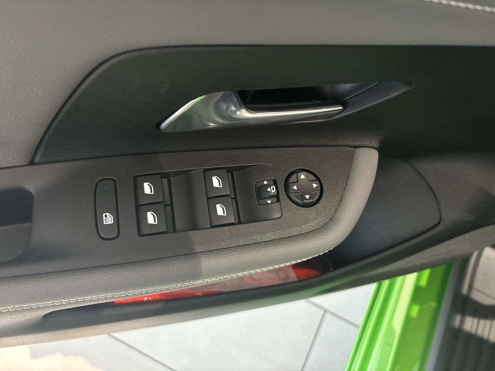 MOKKA 1.2 MT6 ELEGANCE NAVI + KAMERA + PDC + SHZ
