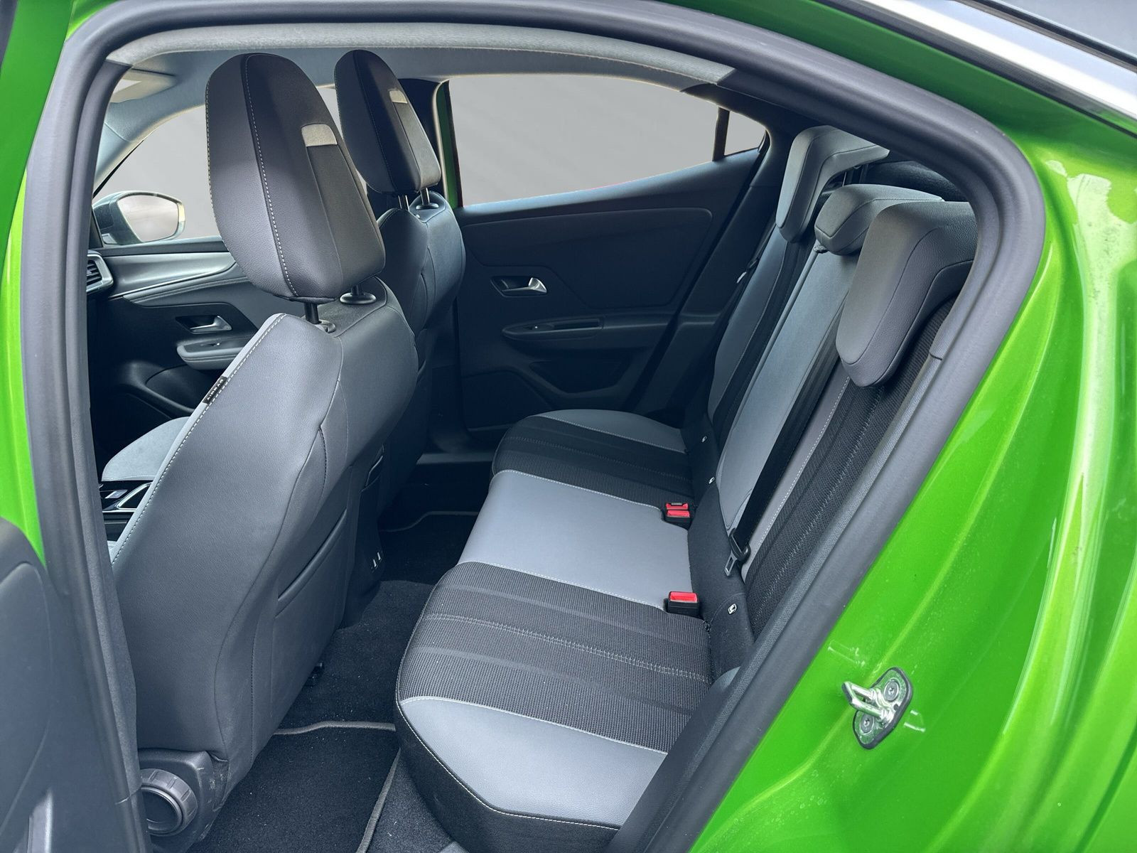Opel Mokka Elegance 1.2+NAVI+4SEASON+KLIMAAT+PDC