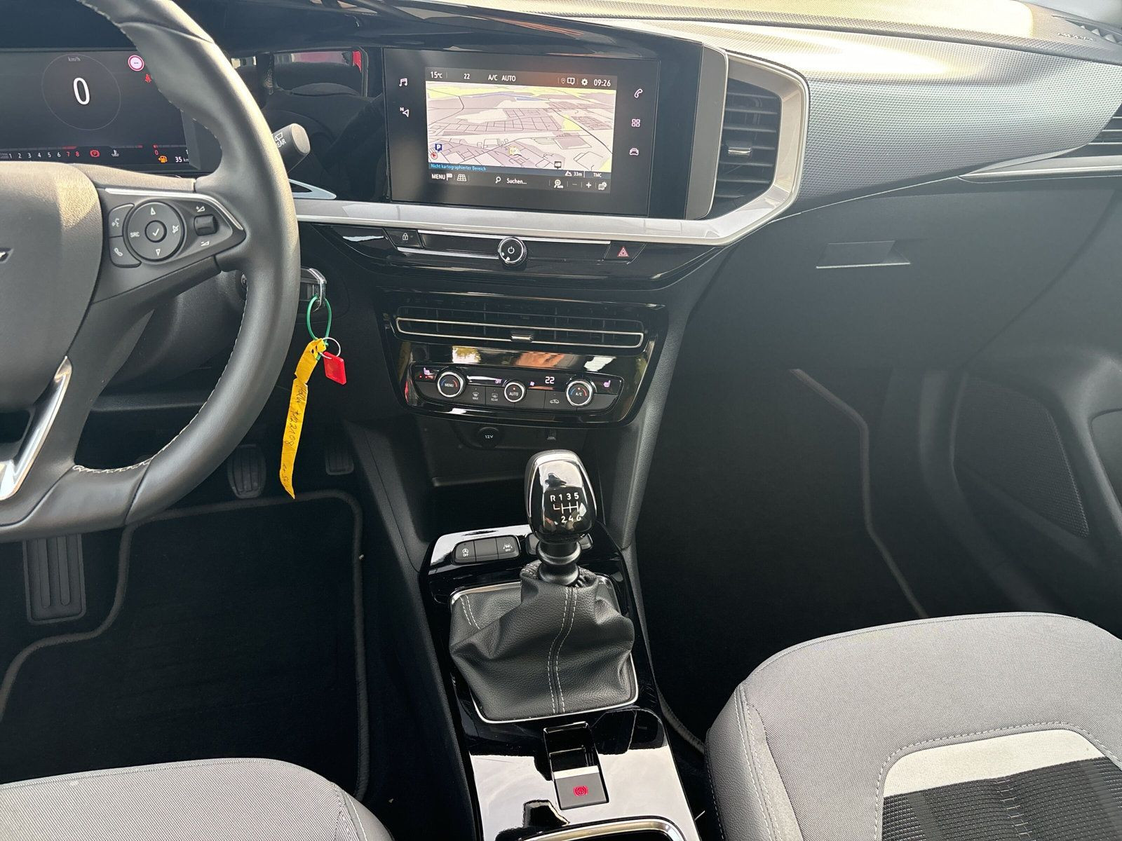 Mokka Elegance 1.2+NAVI+KAMERA+SITZHEIZ+PDC+++