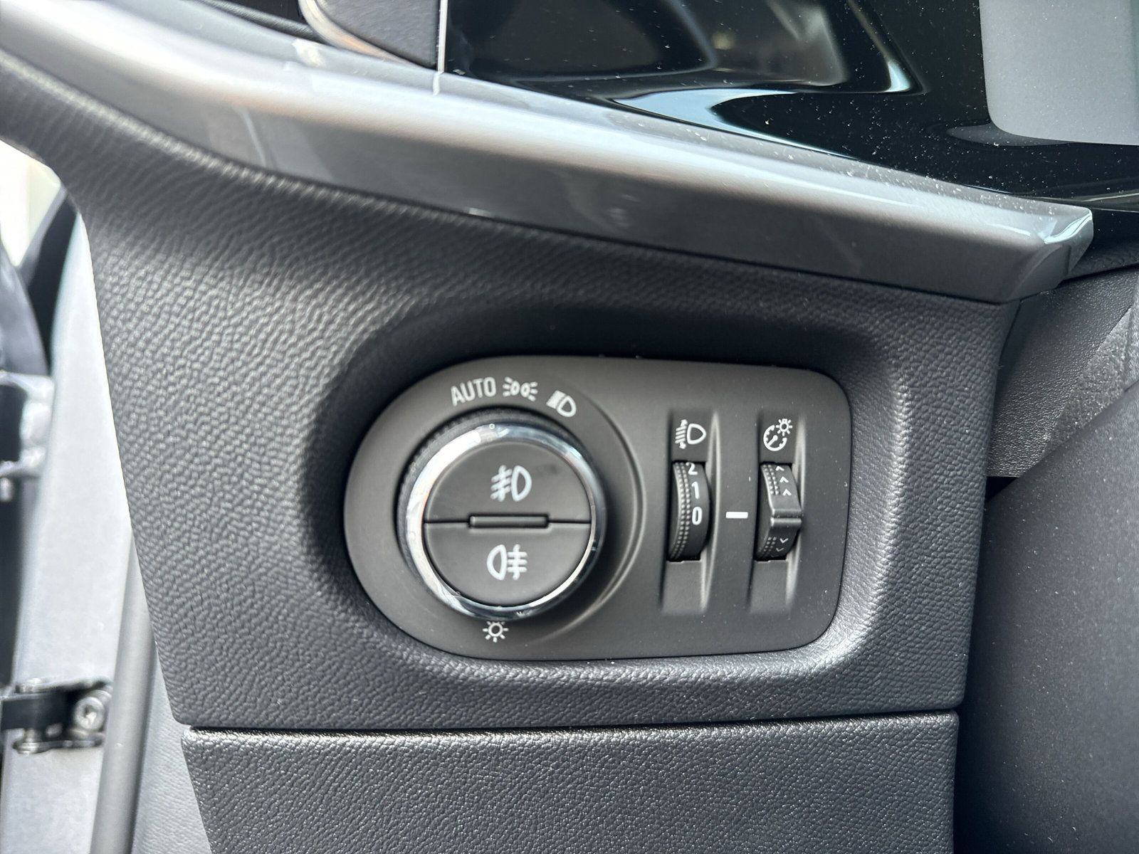 Mokka ELEGANCE 1.2+LED+NAVI+PDC+KAMERA+4SE+