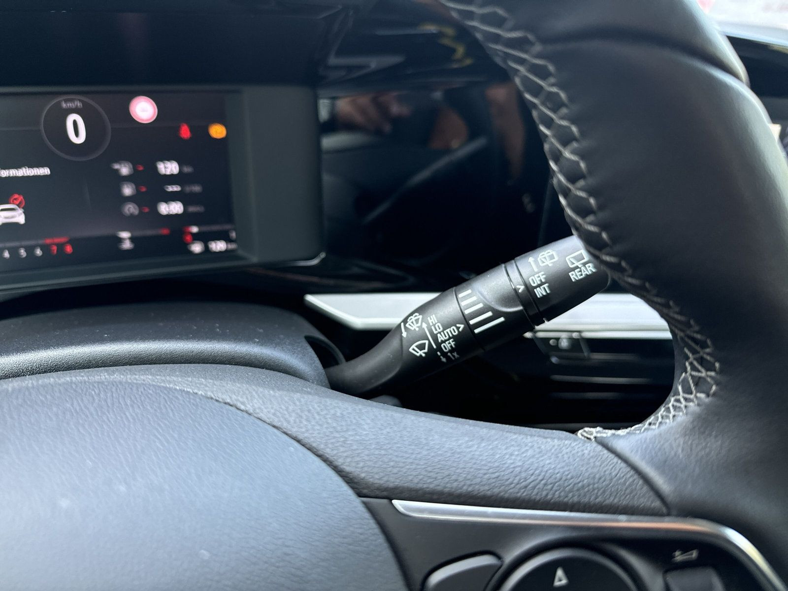 Mokka ELEGANCE 1.2+LED+NAVI+PDC+KAMERA+4SE+