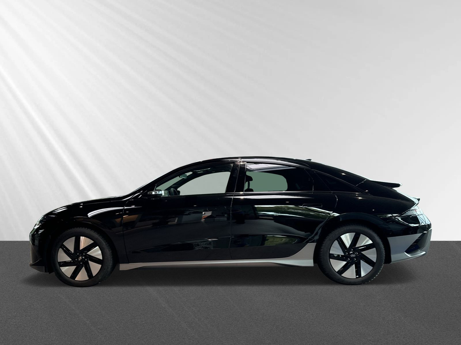 IONIQ 6 77,4kWh 4WD UNIQ +SCHIEBEDACH+d.SPIEGEL+