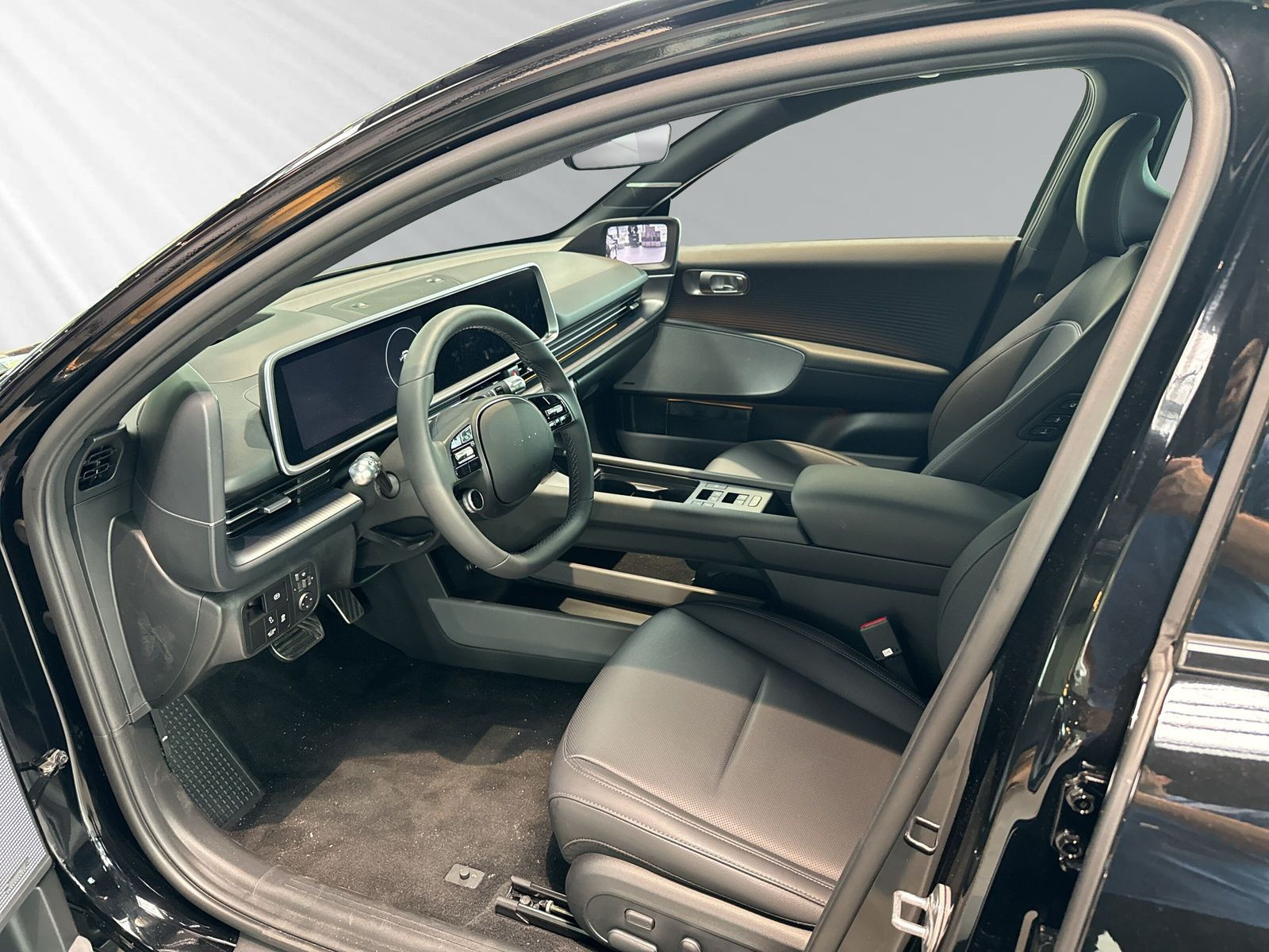 IONIQ 6 77,4kWh 4WD UNIQ +SCHIEBEDACH+d.SPIEGEL+