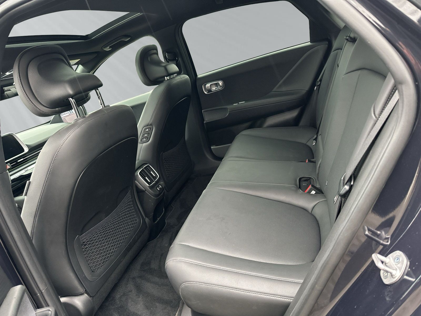 IONIQ 6 77,4kWH 2WD UNIQ +SCHIEBED+D.SPIEGEL+20