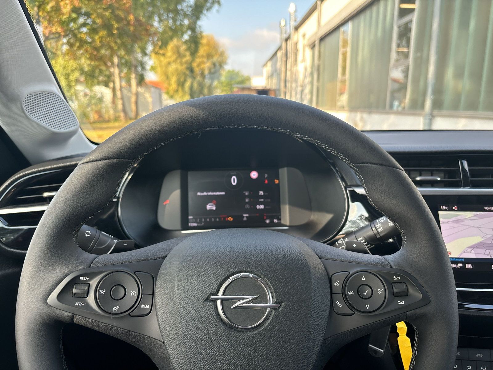 Corsa F 1.2 Elegance AUTOMATIK + DAB+ NAVI+ SHZ