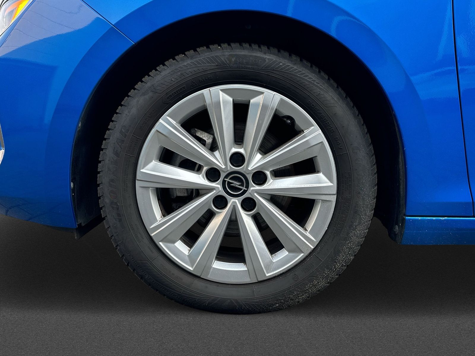 Astra L Elegance 1.2+NAVI+ALLWETTER+PDC+CAM