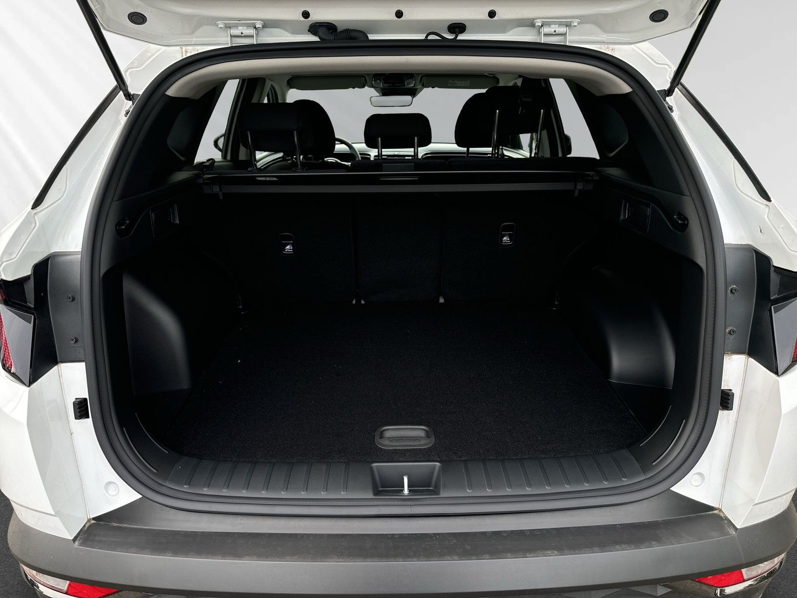 TUCSON 1.6 T-GDI HYBRID 4WD TREND +NAVI+LM+KAM +