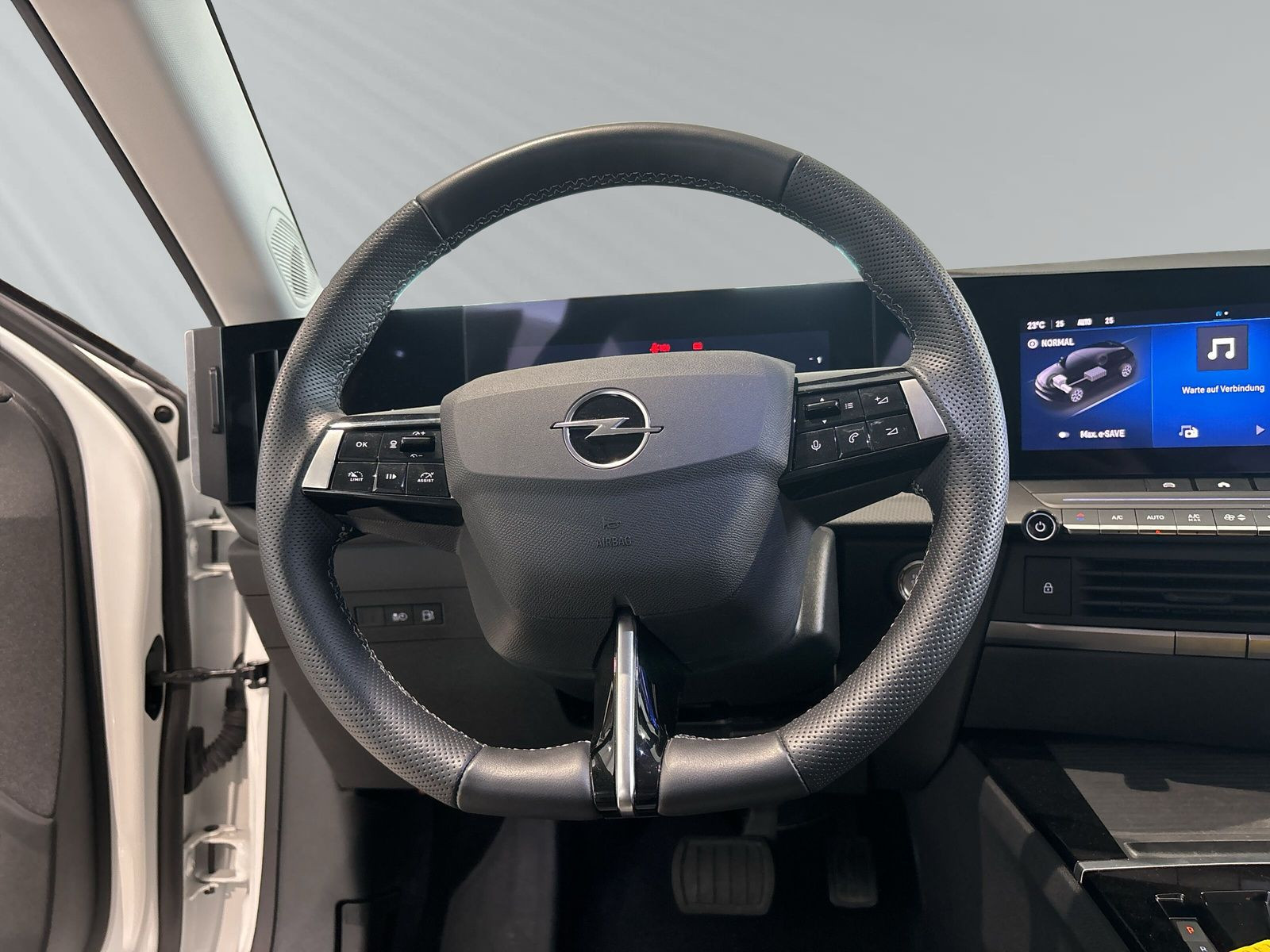 Astra Limousine 5-trg. Elegance +PHEV+SHZ+LHZ+