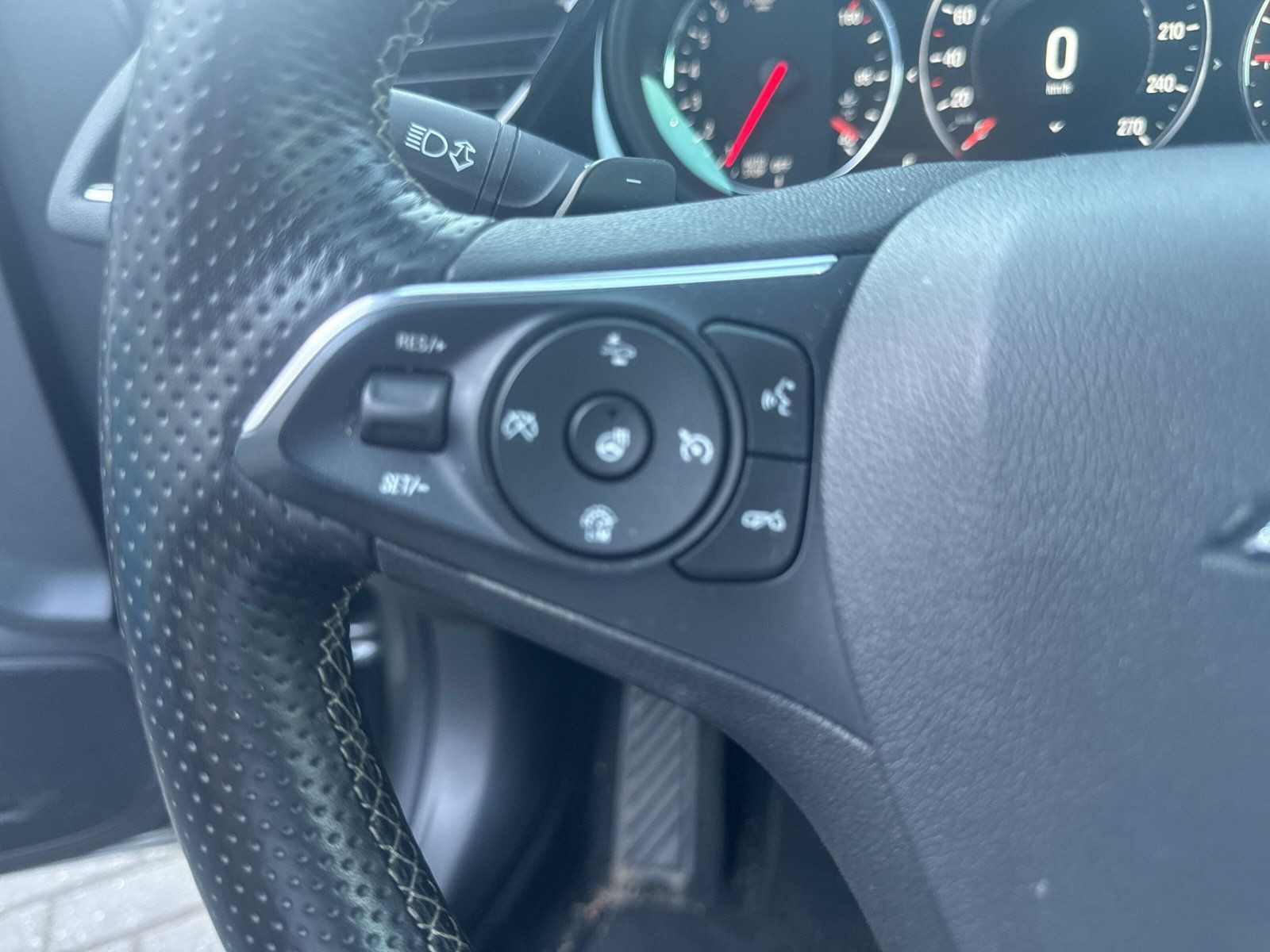 Insignia B GS Dynamic 1.5+NAVI+4SEASON+KEY+