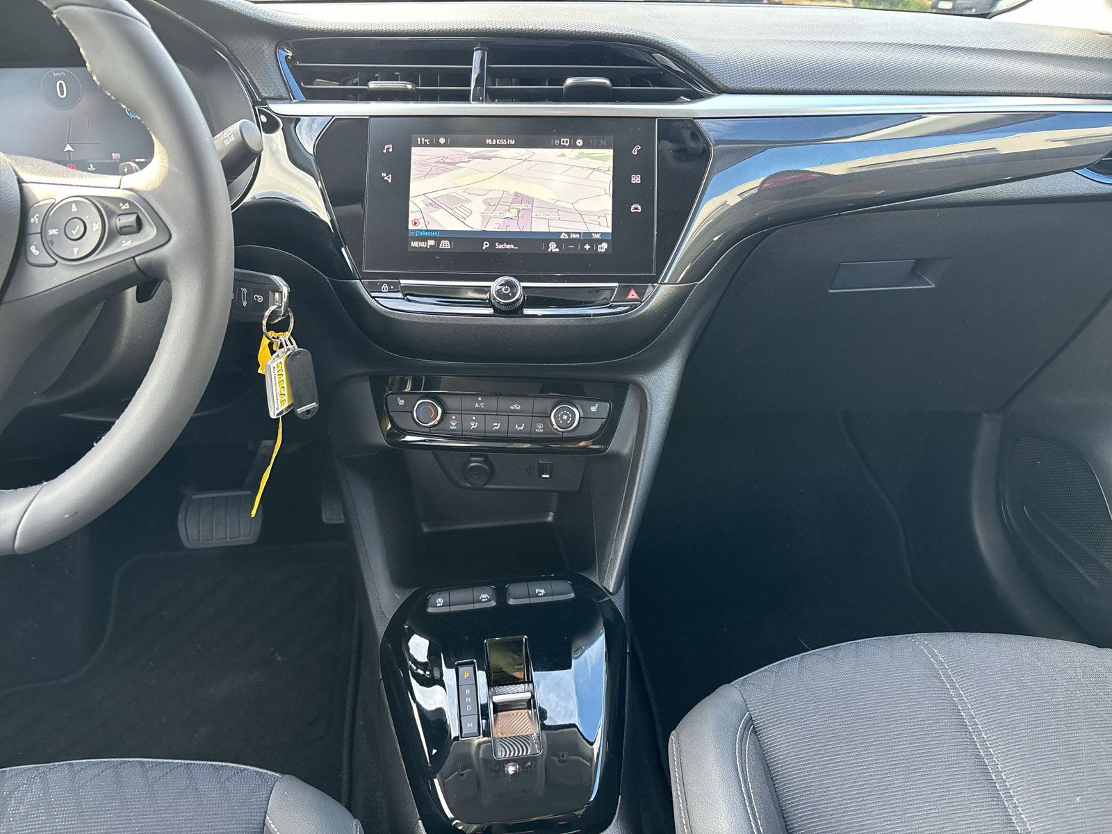 Corsa F Elegance 1.2+NAVI+PDC+KAMERA+ALLWETTER++