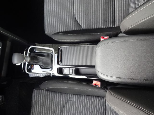 cee'd Vision 1.5 DCT + NAVI + KLIMAAUTOMATIK