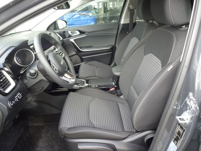 cee'd Vision 1.5 DCT + NAVI + KLIMAAUTOMATIK