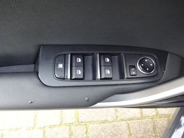 cee'd Vision 1.5 DCT + NAVI + KLIMAAUTOMATIK