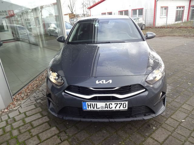 cee'd Vision 1.5 DCT + NAVI + KLIMAAUTOMATIK