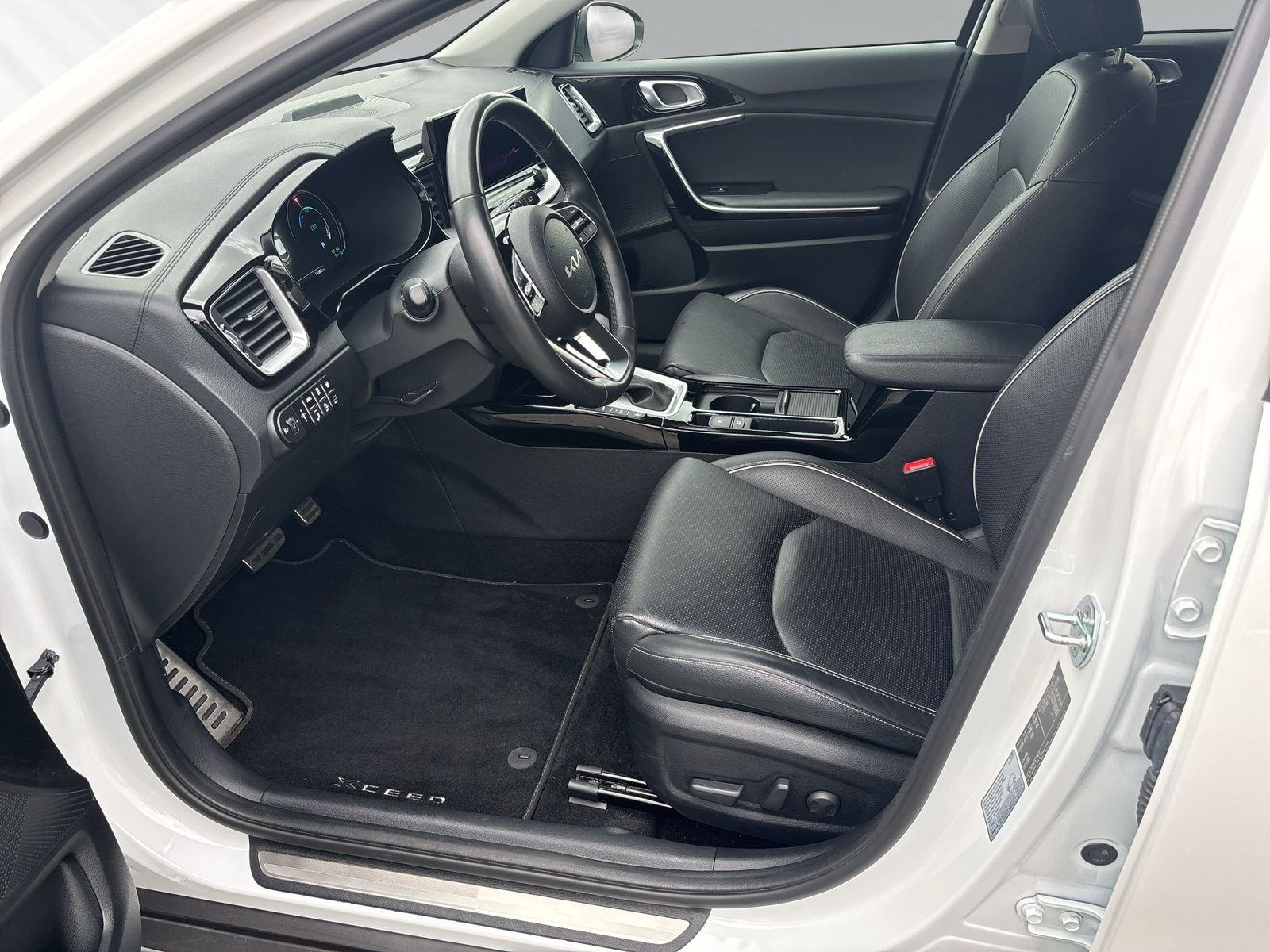XCeed 1.6 GDI Plug-in Hybrid Platinum +LHZ+SHZ++