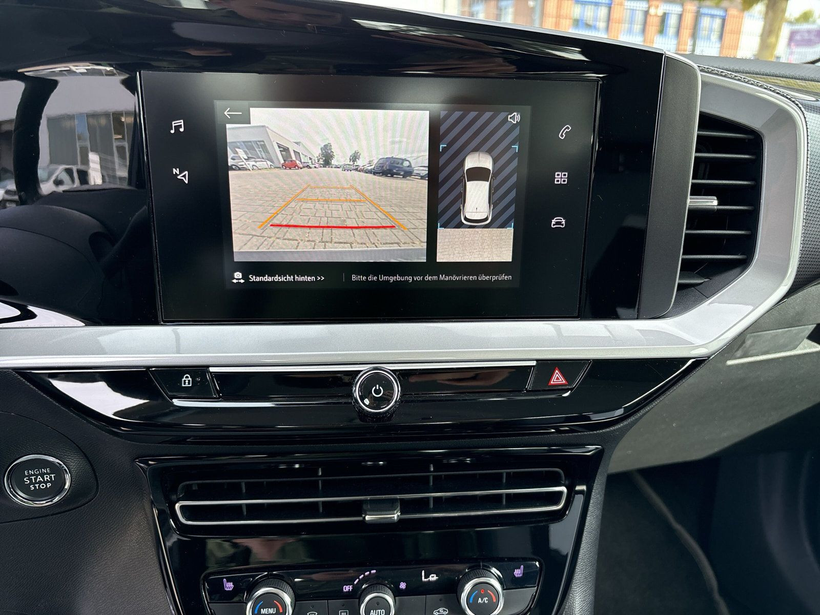 Mokka Elegance 130PS+NAVI+KAMERA+SITZHEIZ+PDC+++