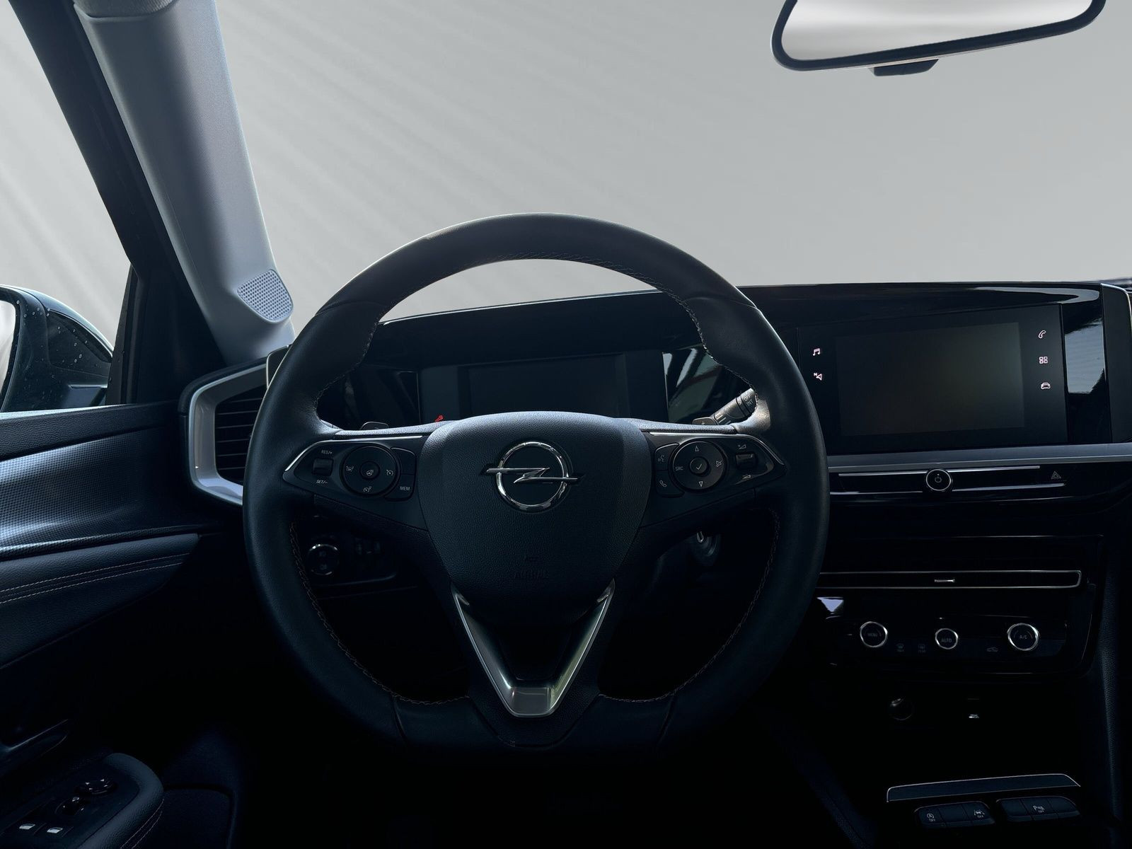 MOKKA 1.2 AT8 ELEGANCE NAVI+KAMERA+PDC+SHZ+LED+