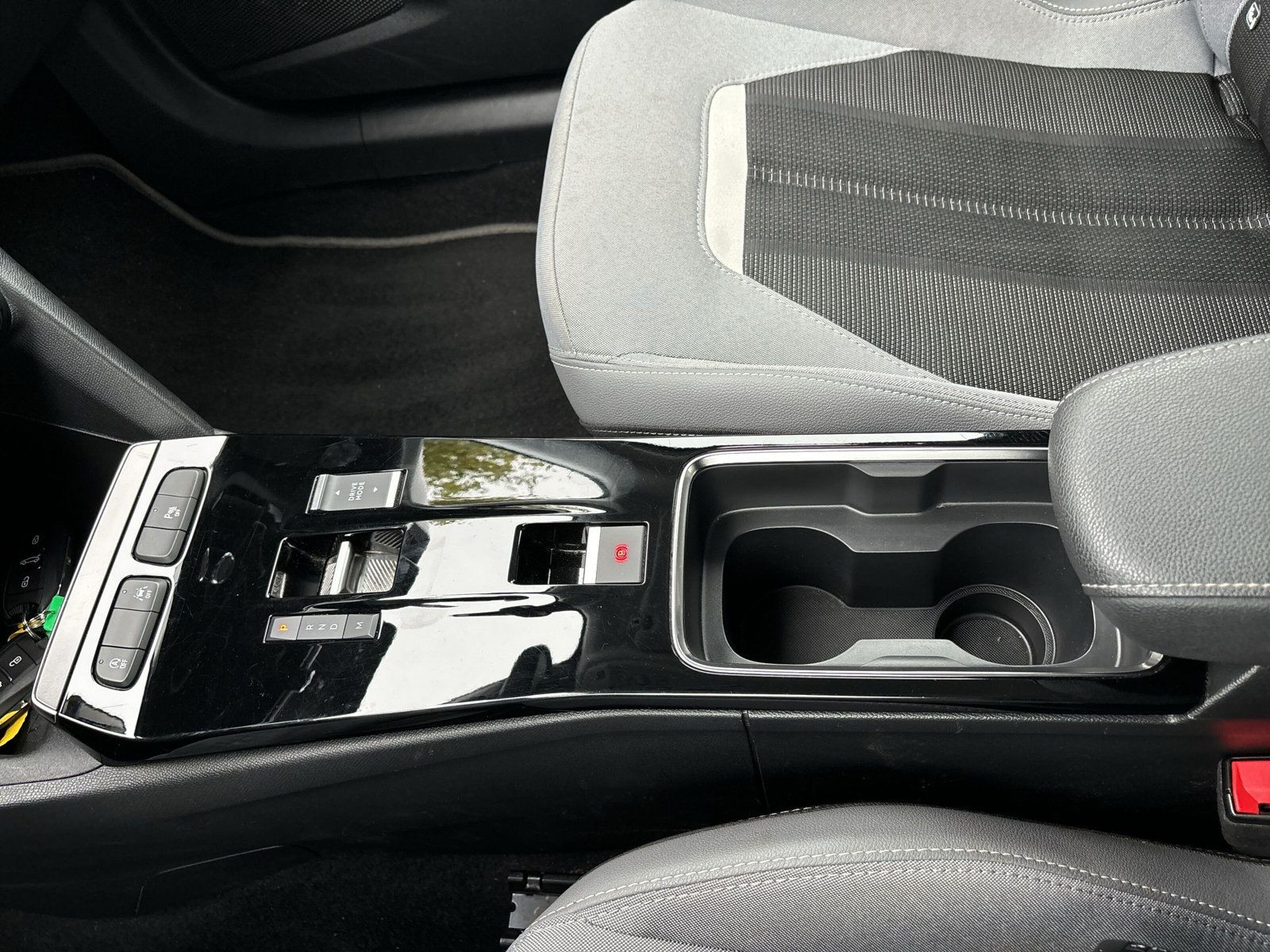 Mokka Elegance 130PS +NAVI+KAMERA+SITZHEIZG+PDC+