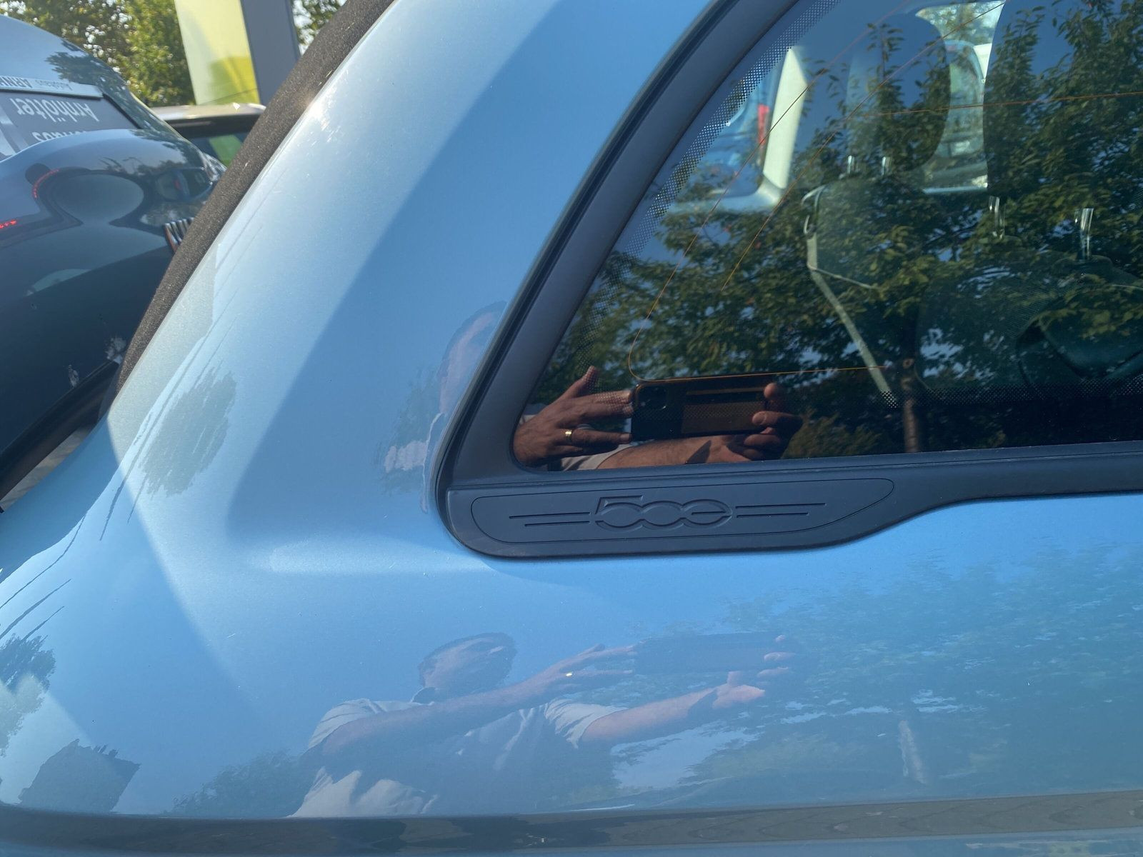 500e Icon+CABRIO+4SEA+SHZ+LSENS+RSENS+NAVI+