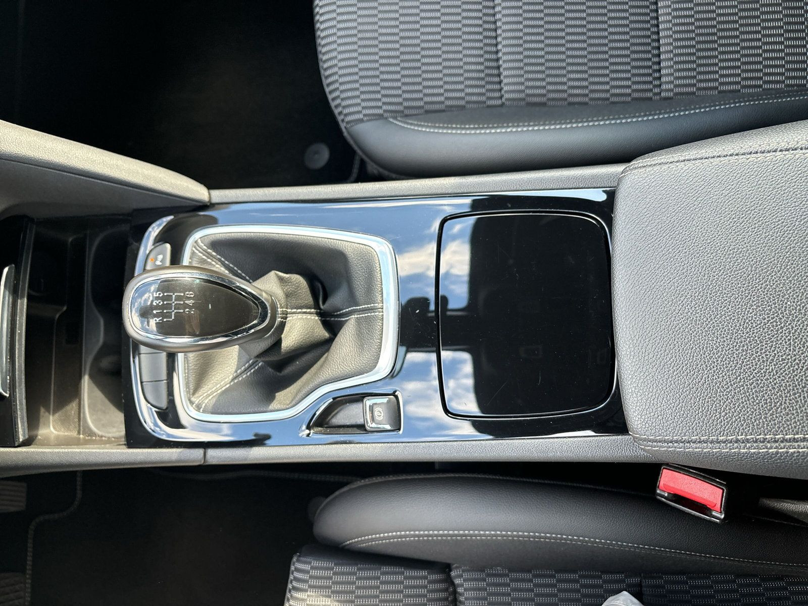 Insignia ST ELEGANCE 1.5D(90)MT6 S/Se +ALLWETTER