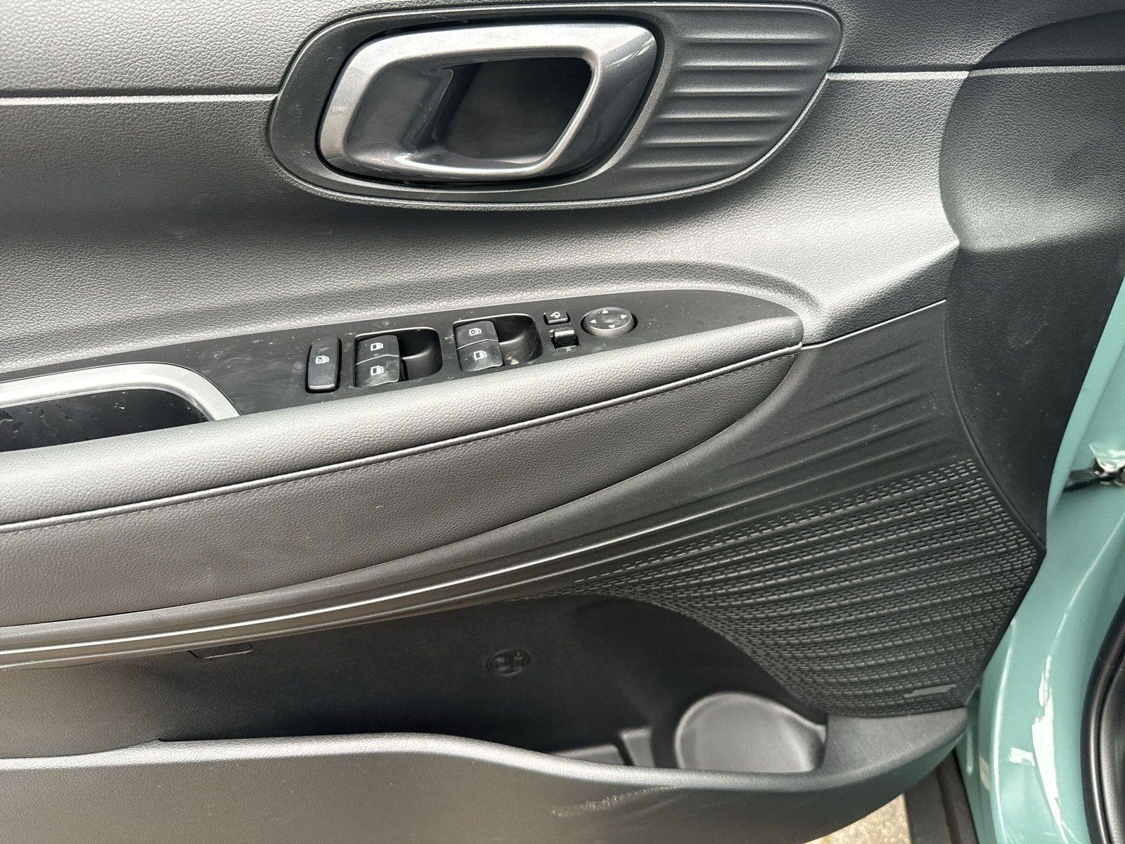BAYON (MY25) 1.0 T-GDI (100 PS) 6MT Trend +BOSE+