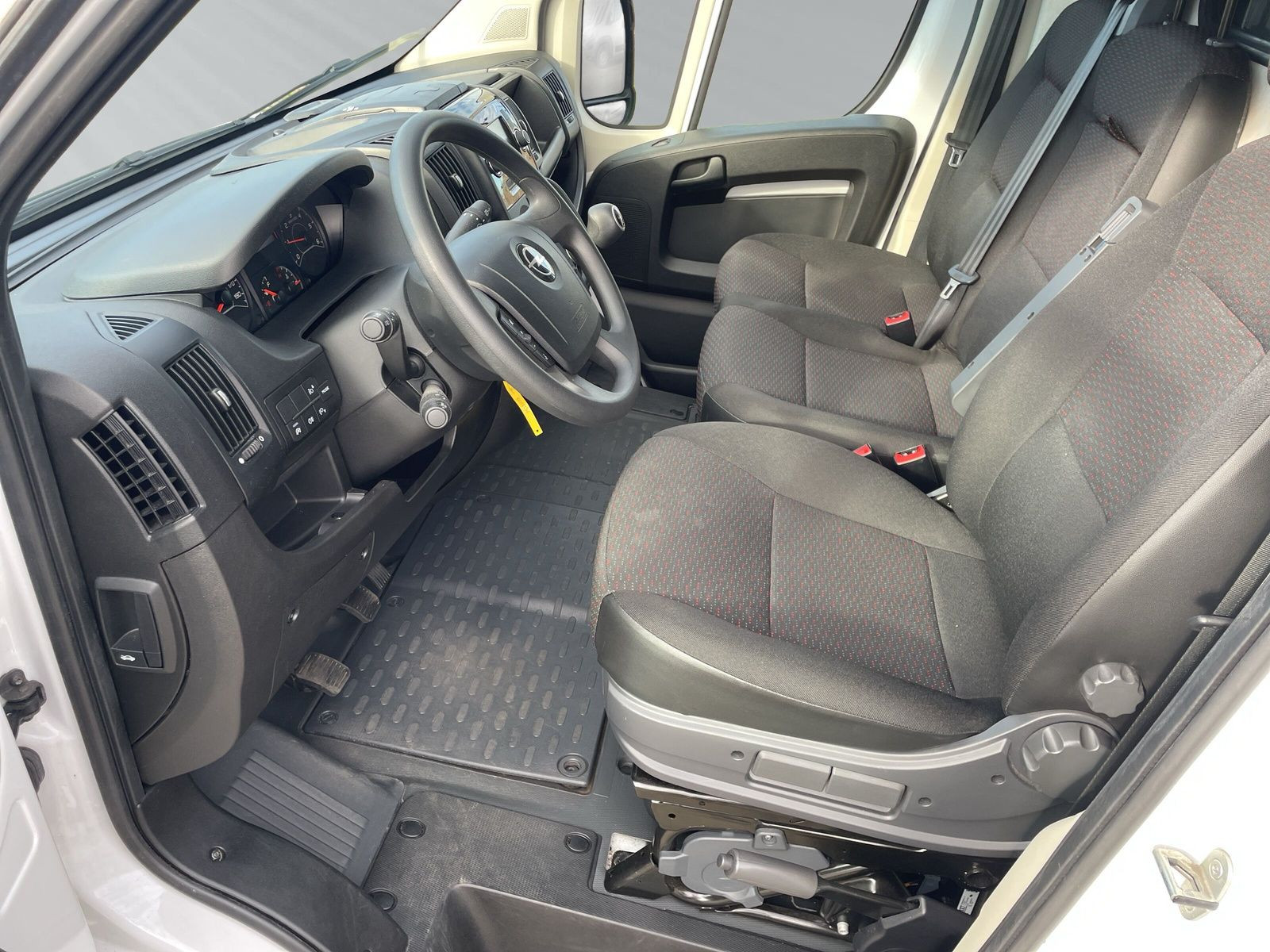Movano C 2.2 L3H2 CARGO EDITION KLIMA+6GANG