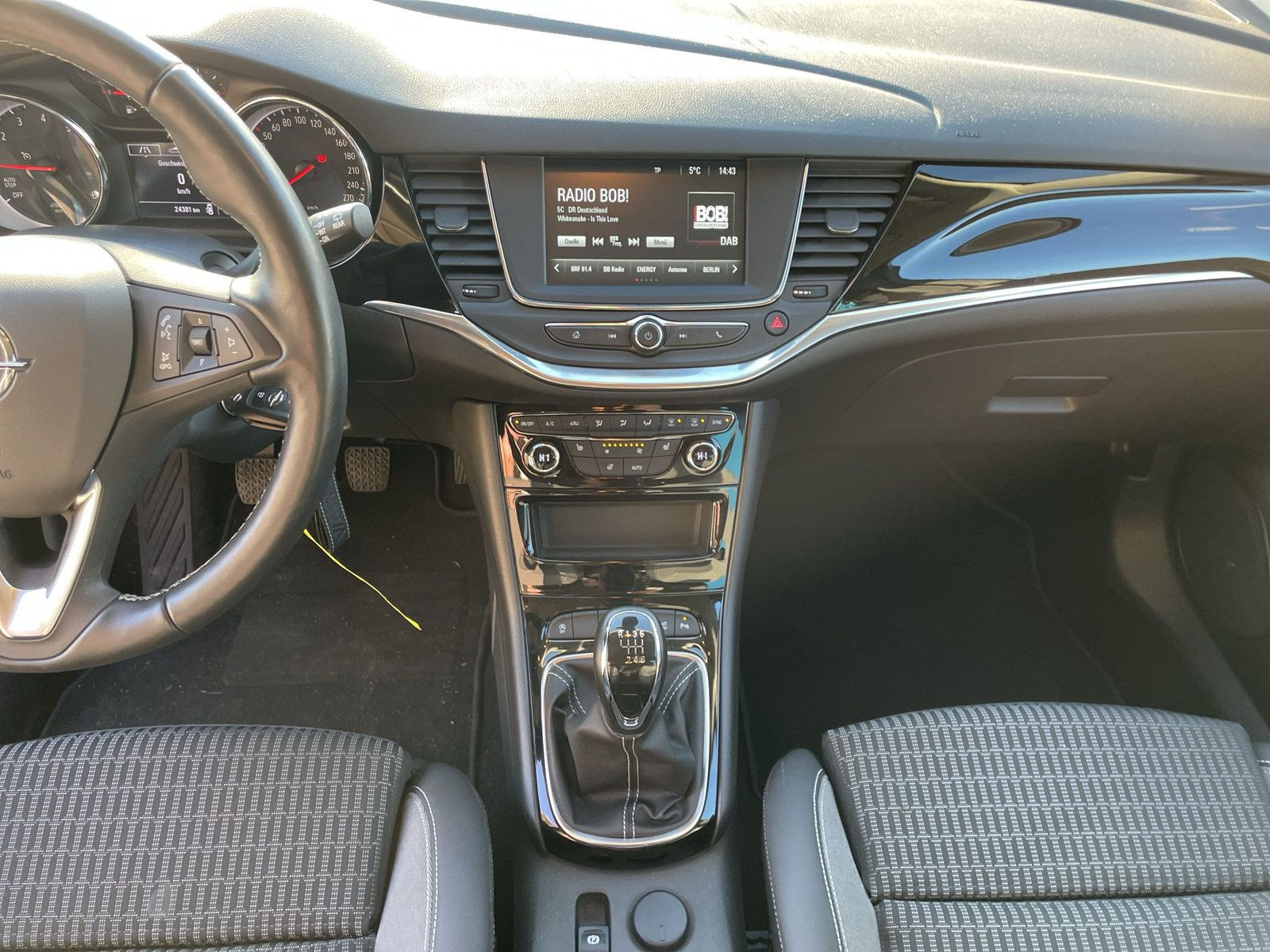Astra K 5T 1.2 ELEGANCE KLIMA+PDC+KAMERA+SHZ+LHZ