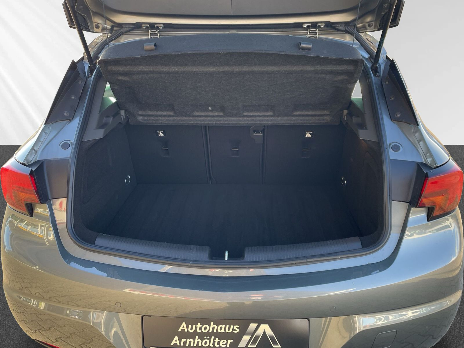Astra K 5T 1.2 ELEGANCE KLIMA+PDC+KAMERA+SHZ+LHZ