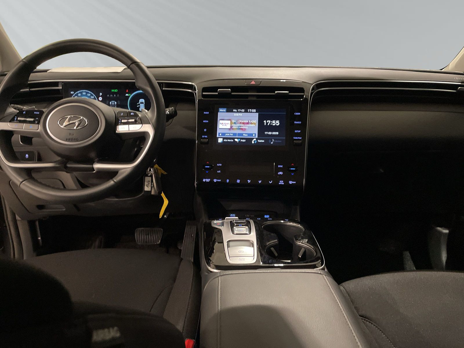 TUCSON Plug-in1.6 T-GDi 265PS 6-AT 4WD+BASIS+PDC+