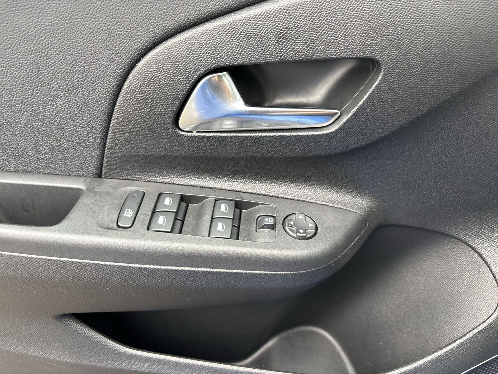 Corsa Elegance 1.2 Direct Injection Turbo, 74 kW
