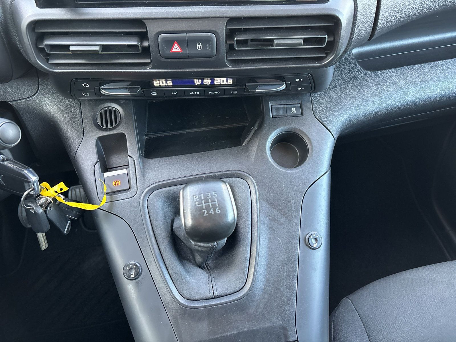 BERLINGO XL BlueHDi130+PDC+CAM+LSEN+RSEN+