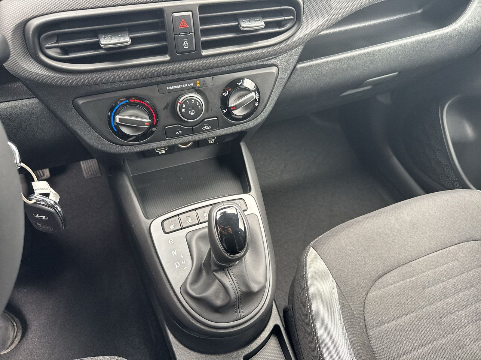 i10 MY25 1.2 A/T TREND +NAVI+KAMERA+CARPLAY+PDC+