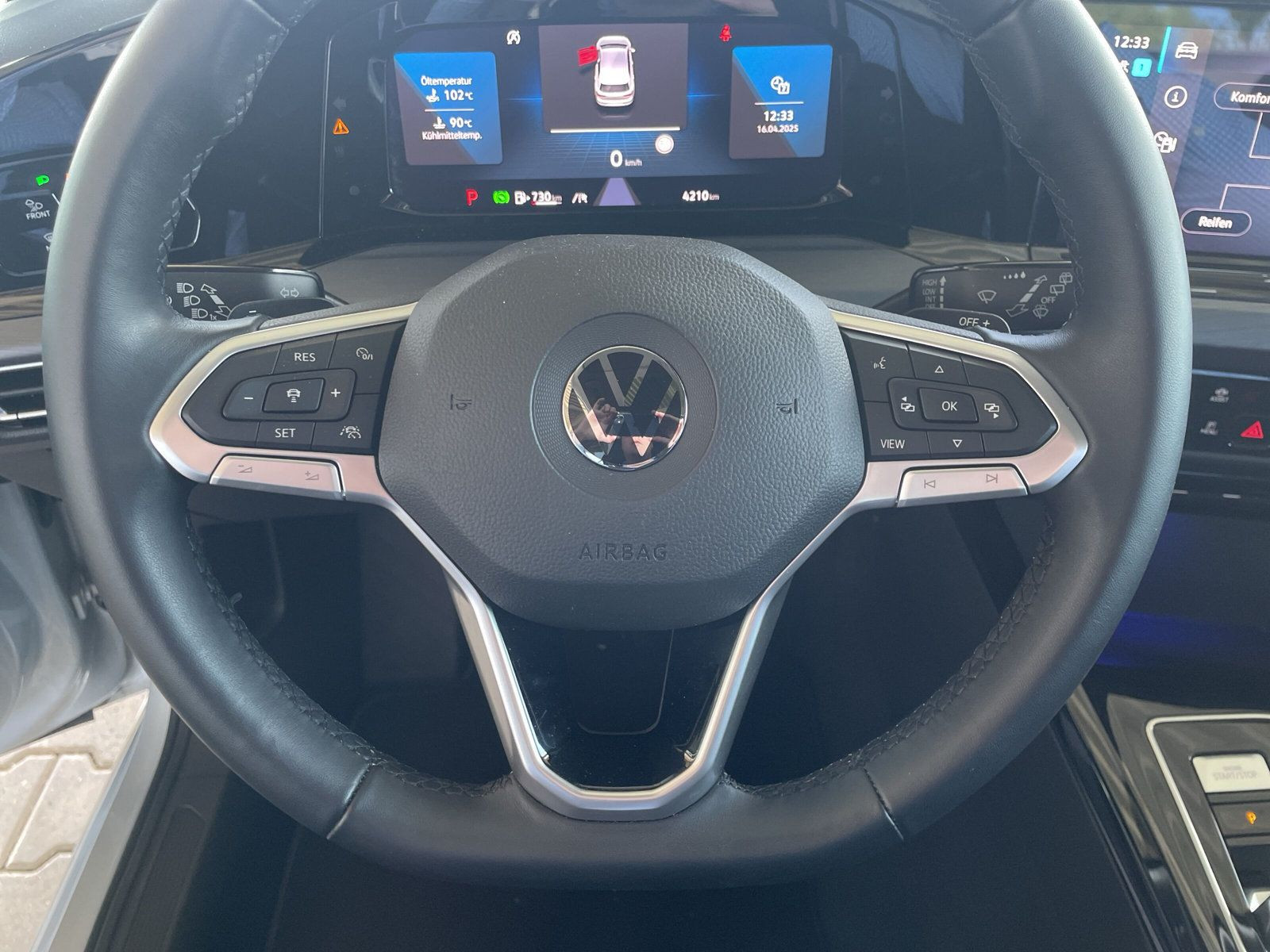 Golf VIII 1.5 eTSI STYLE KLIMA+PDC+KAMERA+SHZ+++
