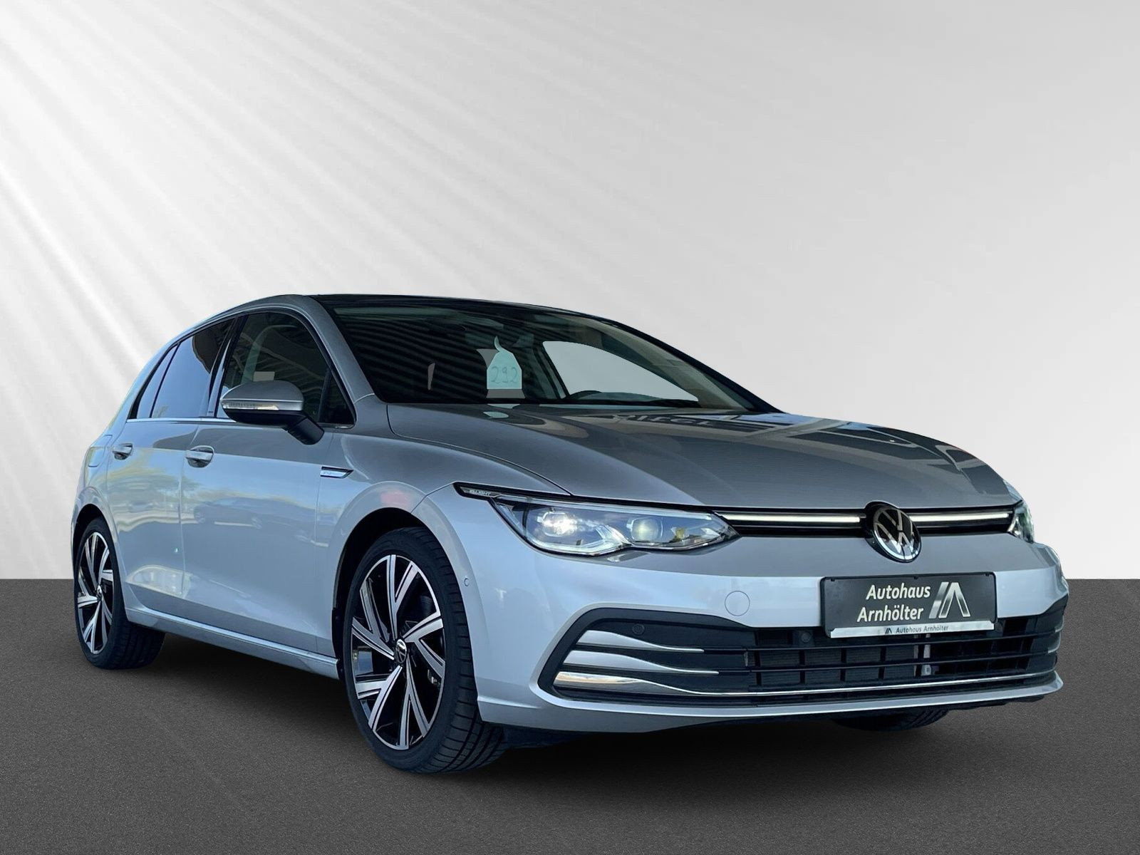 Golf VIII 1.5 eTSI STYLE KLIMA+PDC+KAMERA+SHZ+++