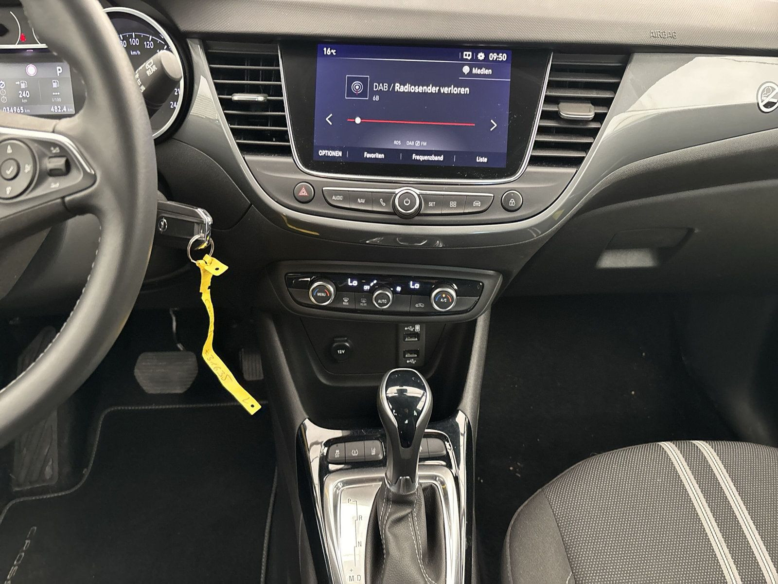 CROSSLAND ELEGANCE 1.2 TURBO+PDC+CAM+KLIMAAT+NAV