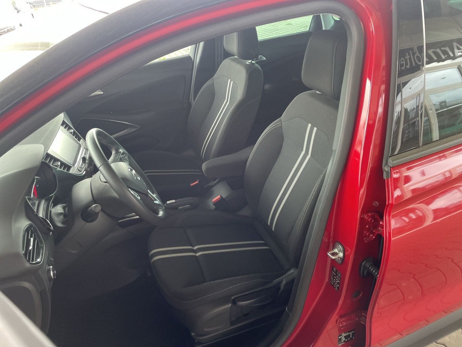 CROSSLAND ELEGANCE 1.2 KLIMA+PDC+KAMERA+ALLW+AT+
