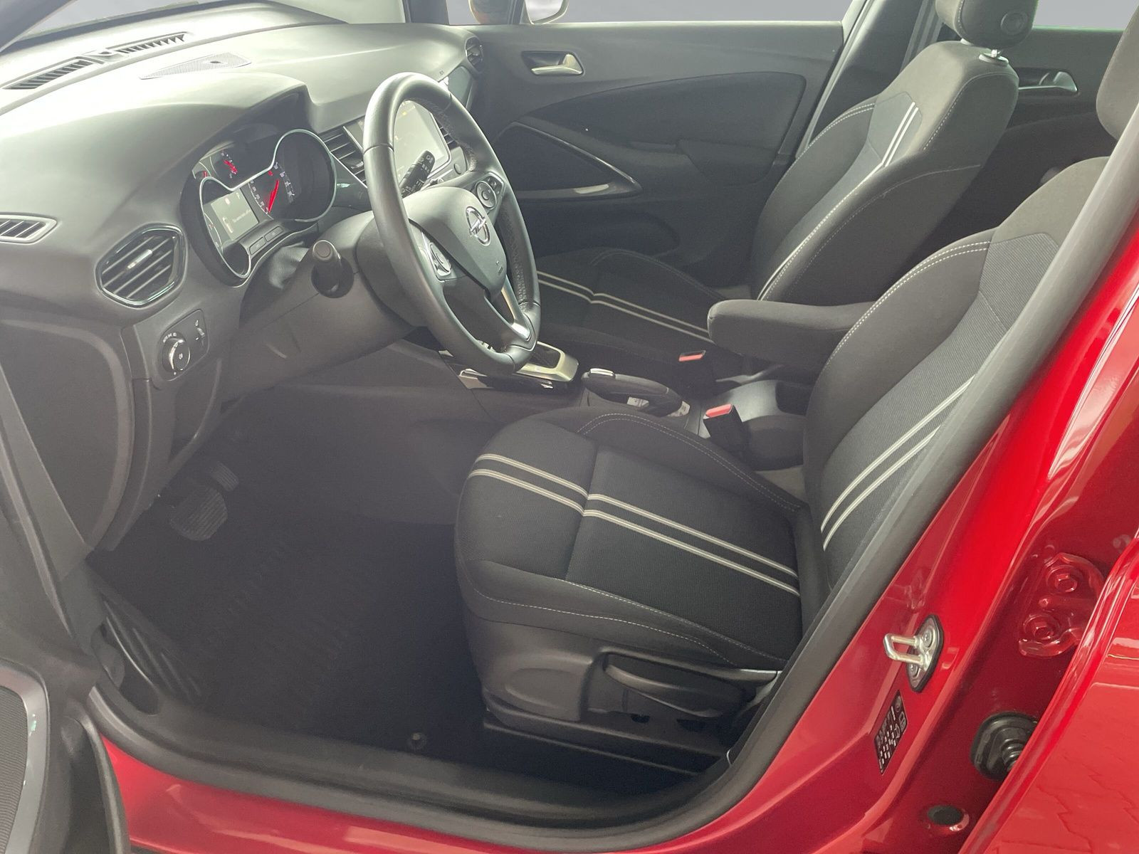 CROSSLAND ELEGANCE 1.2 KLIMA+PDC+KAMERA+ALLW+AT+