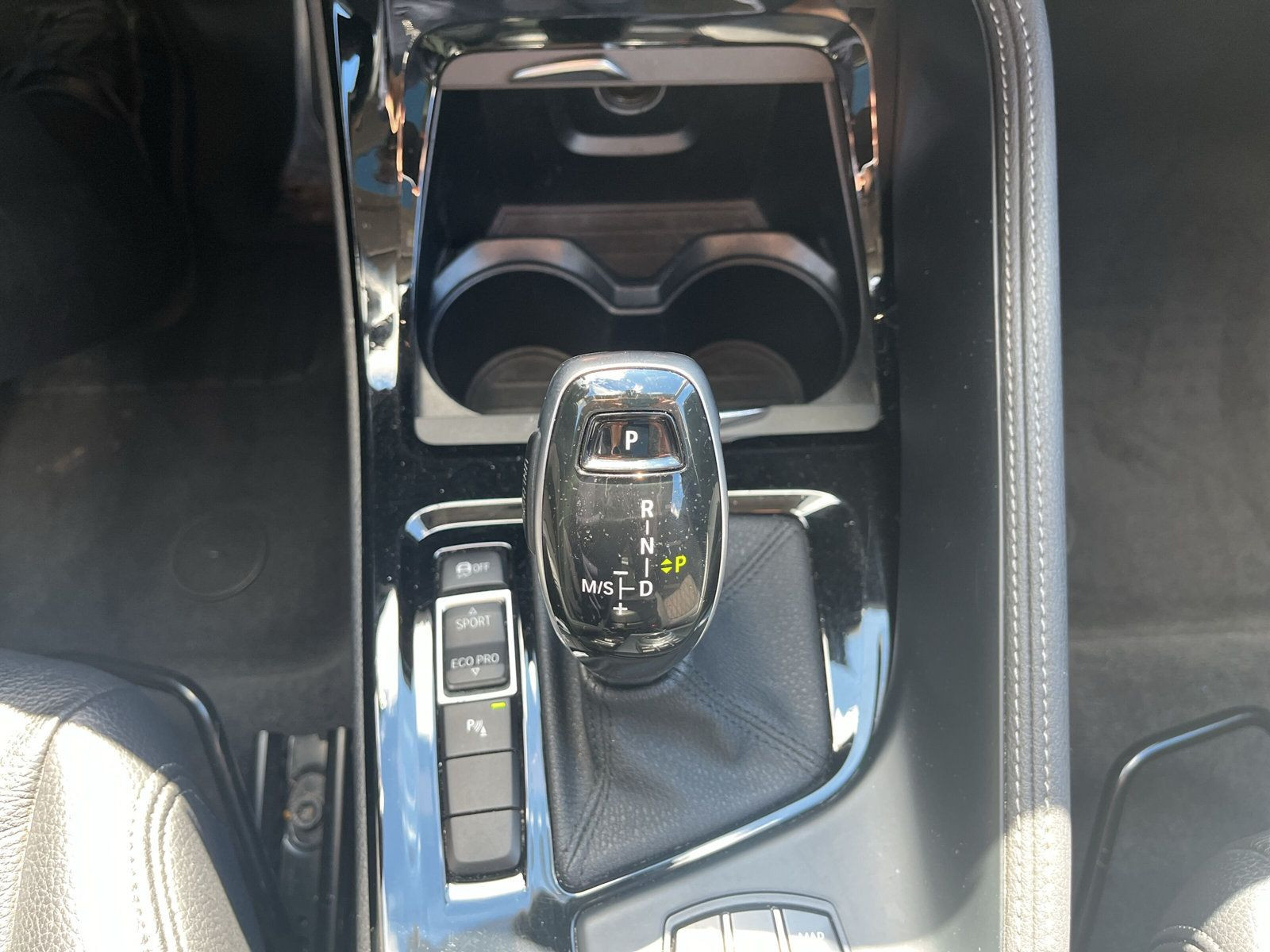 Baureihe X1 sDrive18i xLine+NAVI+KAMERA+SITZHEIZ